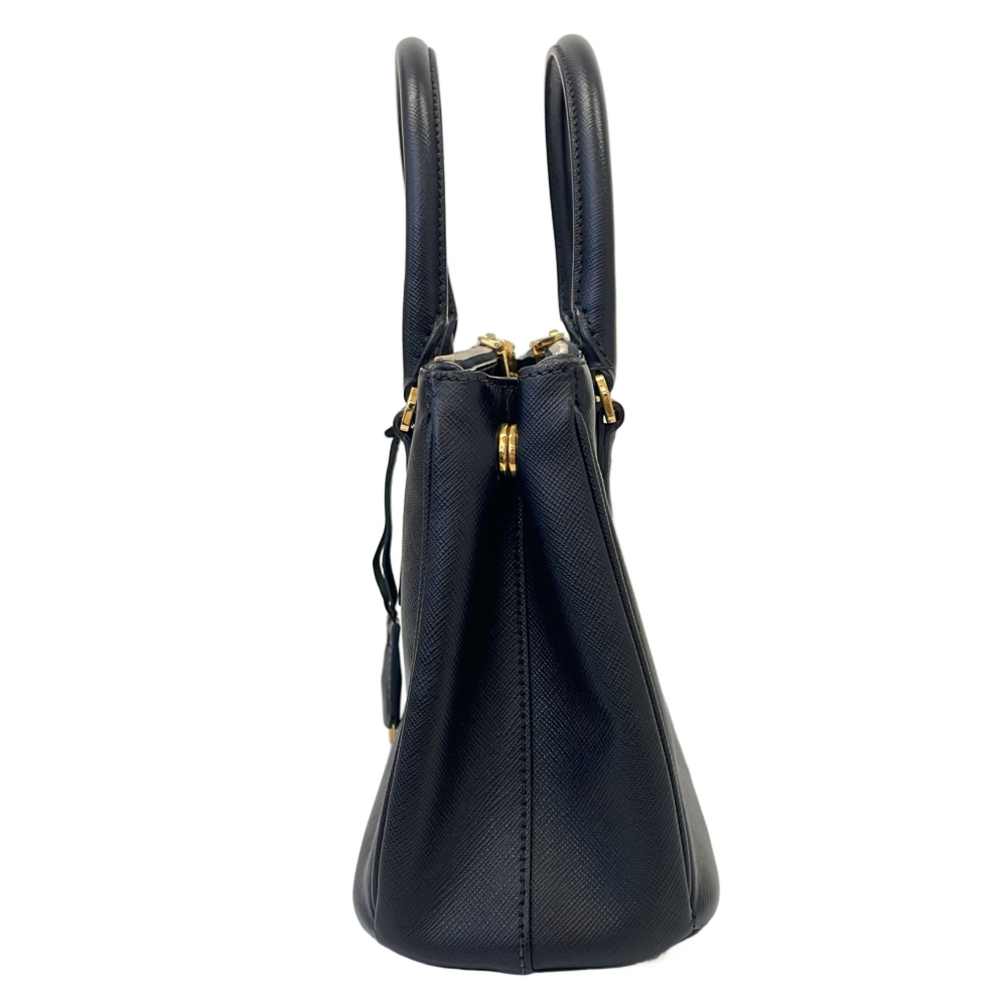 Leather Handbag Shoulder Bag (Pre-Owned) - Prada - Modalova