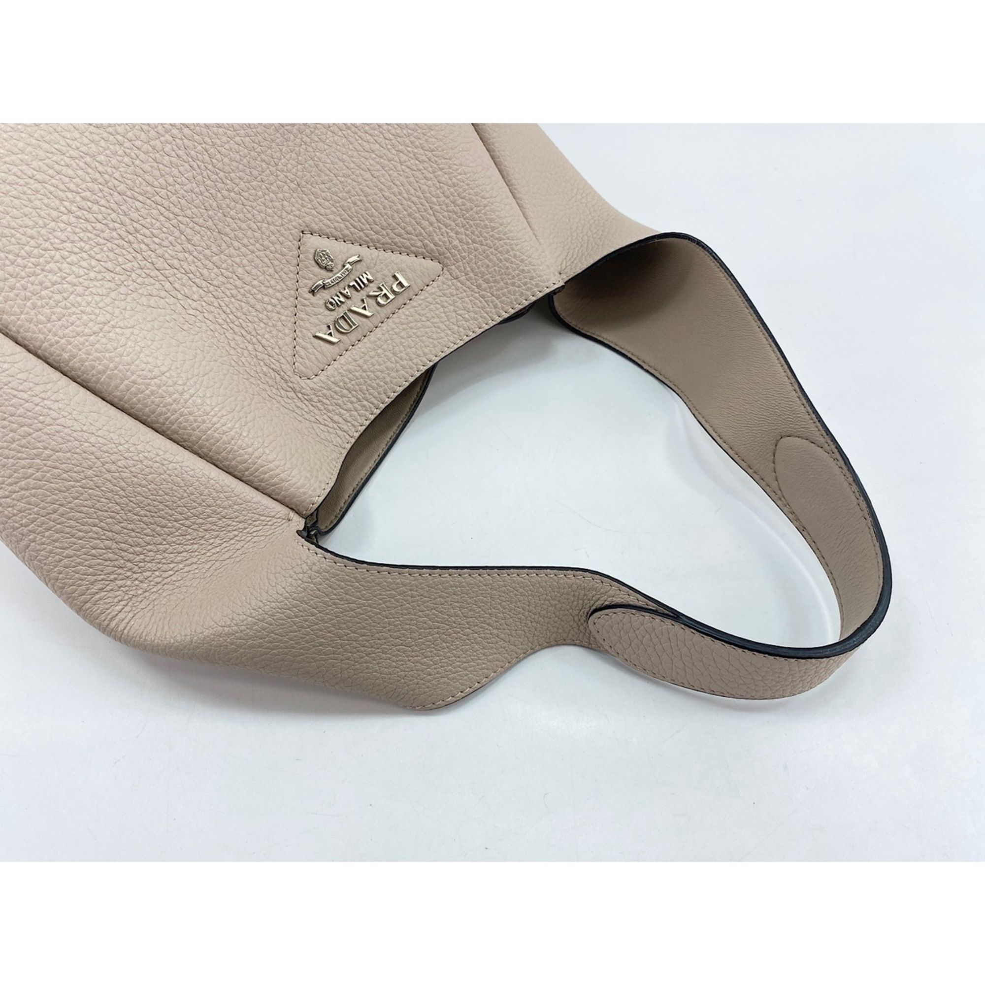 Prada Pink Shoulder Bag (Pre-Owned) - Prada - Modalova