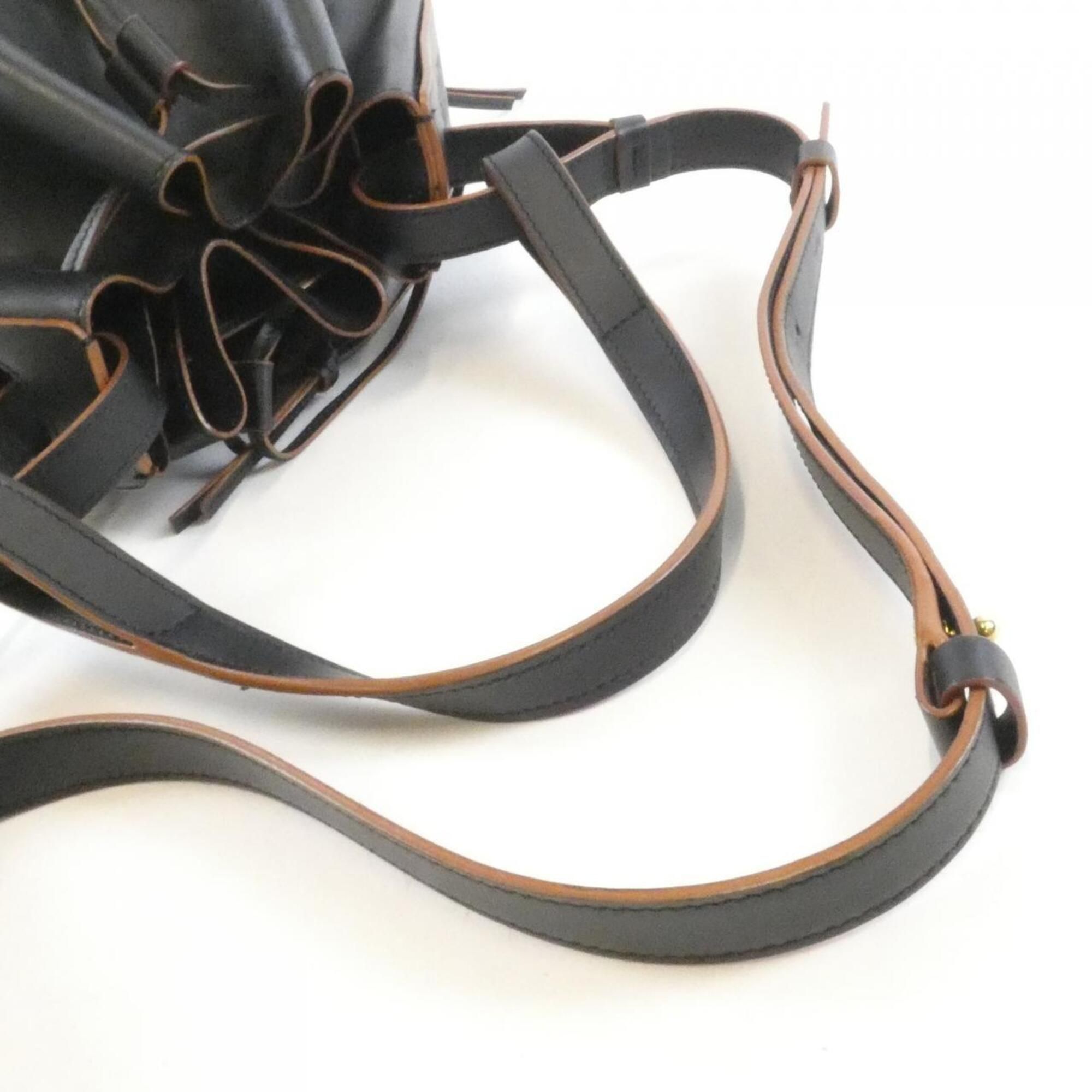 Leather Shoulder Bag (Pre-Owned) - Loewe - Modalova