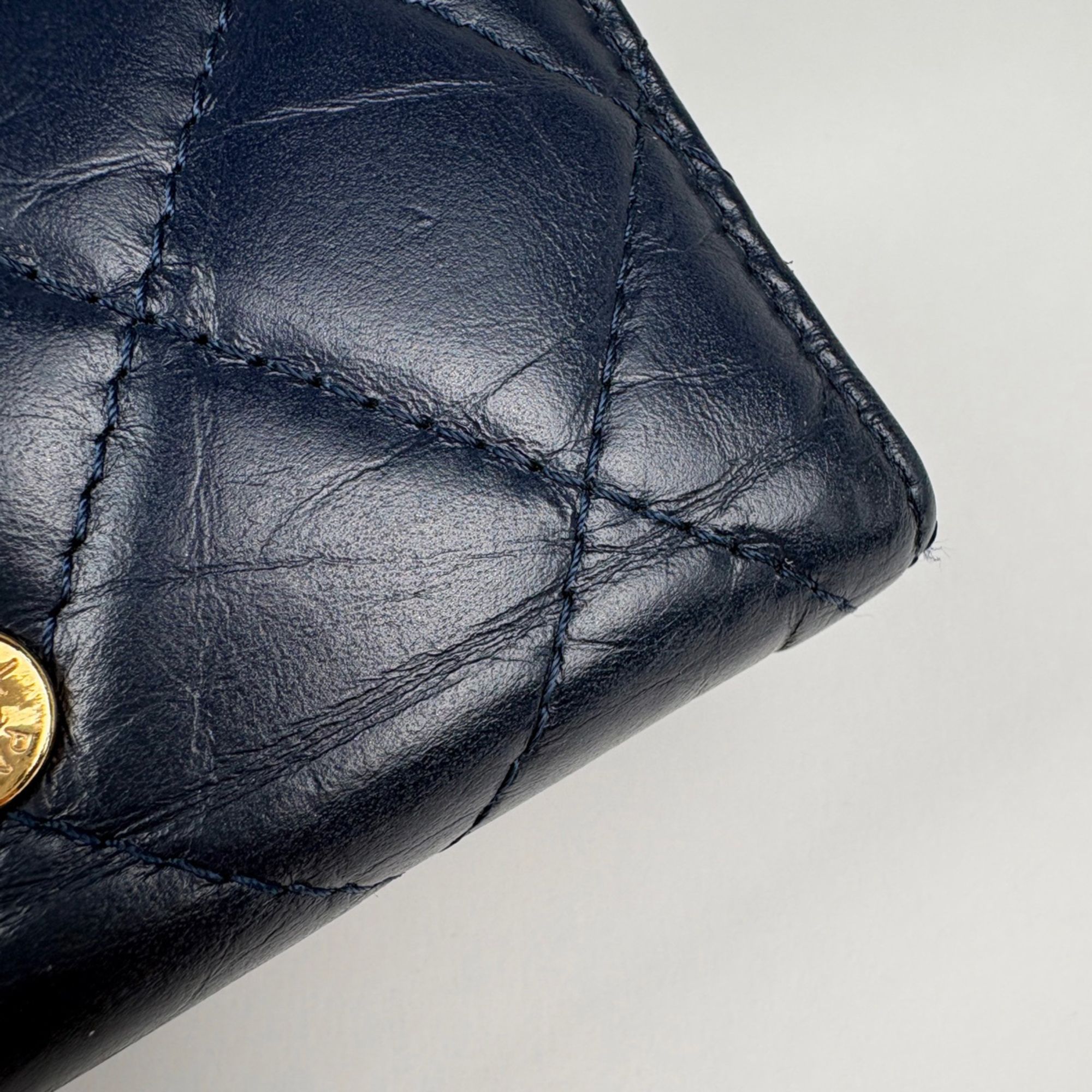 Leather Wallet (Tri-Fold) (Pre-Owned) - Chanel - Modalova
