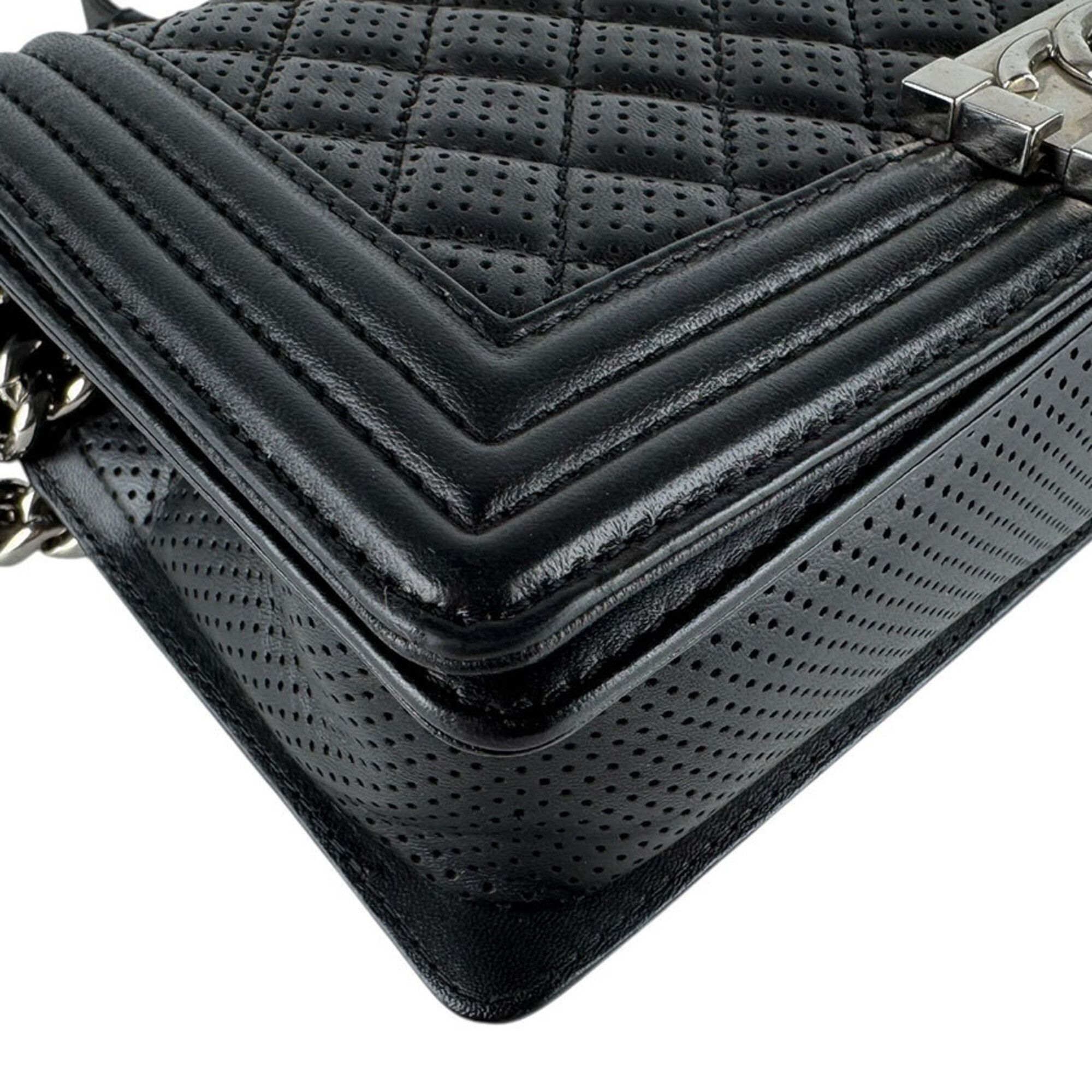 Leather Shoulder Bag (Pre-Owned) - Chanel - Modalova
