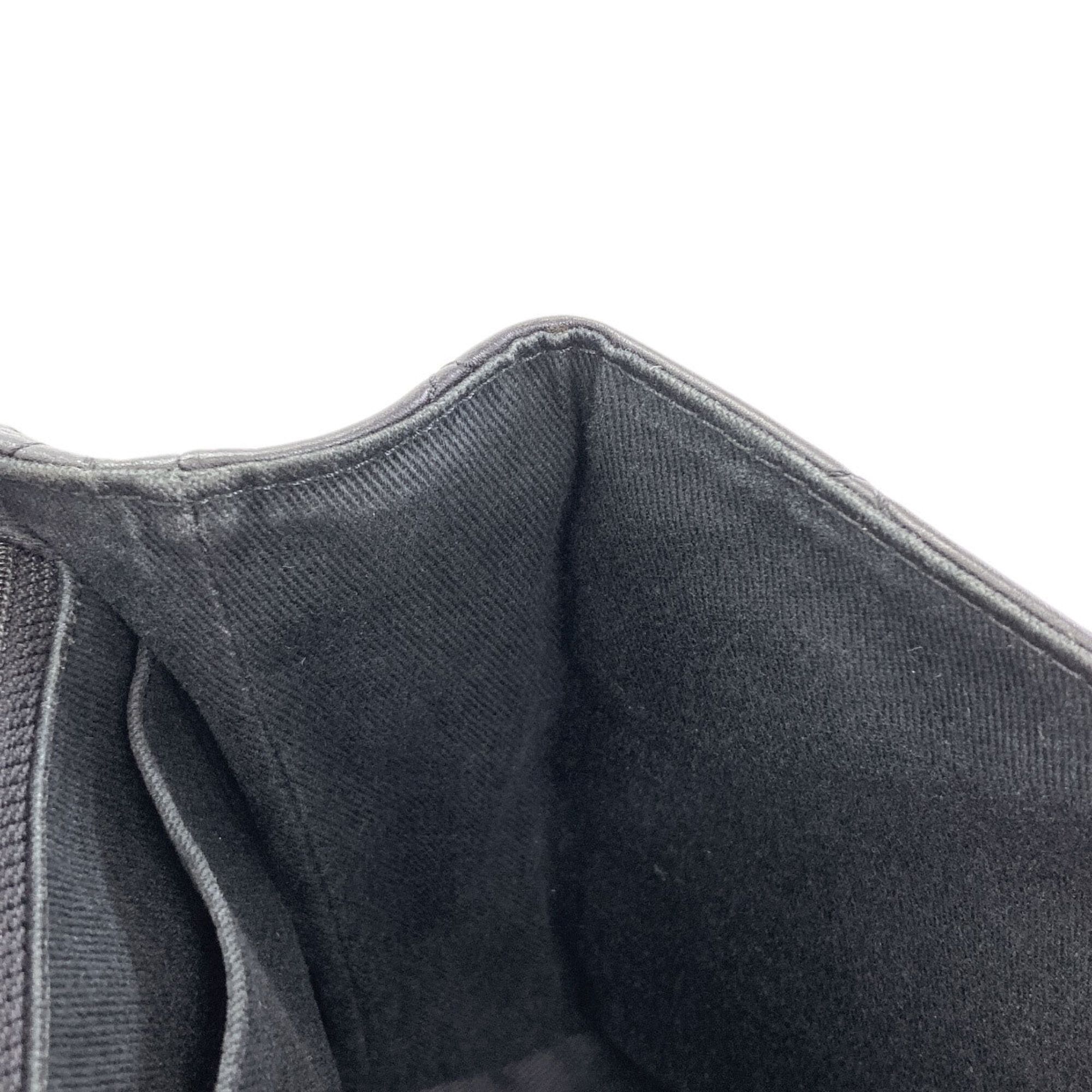Leather Shoulder Bag (Pre-Owned) - Chanel - Modalova