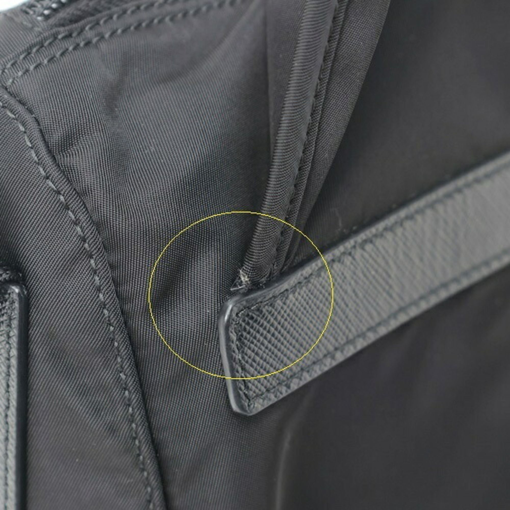 Nylon Shoulder Bag (Pre-Owned) - Prada - Modalova