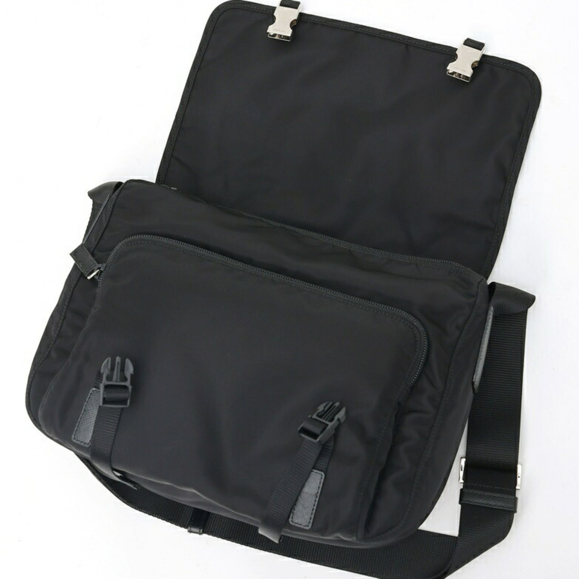 Nylon Shoulder Bag (Pre-Owned) - Prada - Modalova