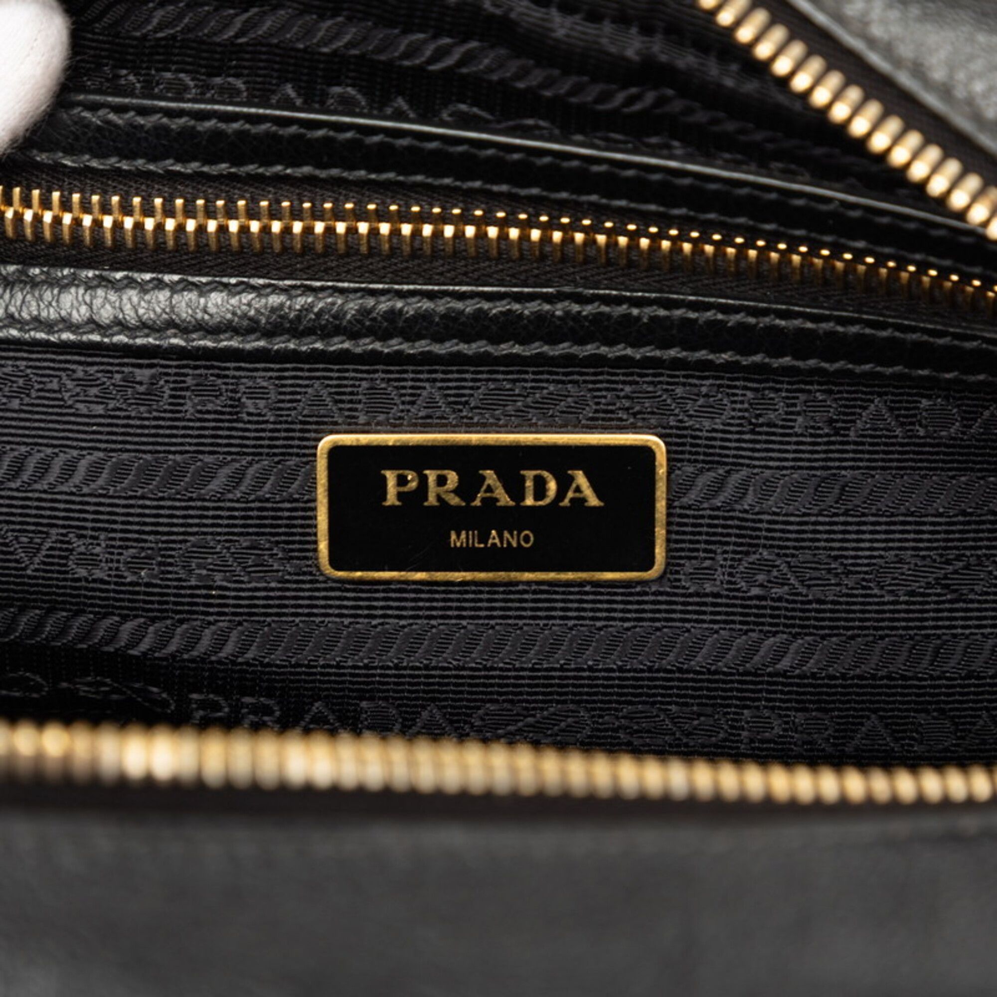 Leather Shoulder Bag (Pre-Owned) - Prada - Modalova