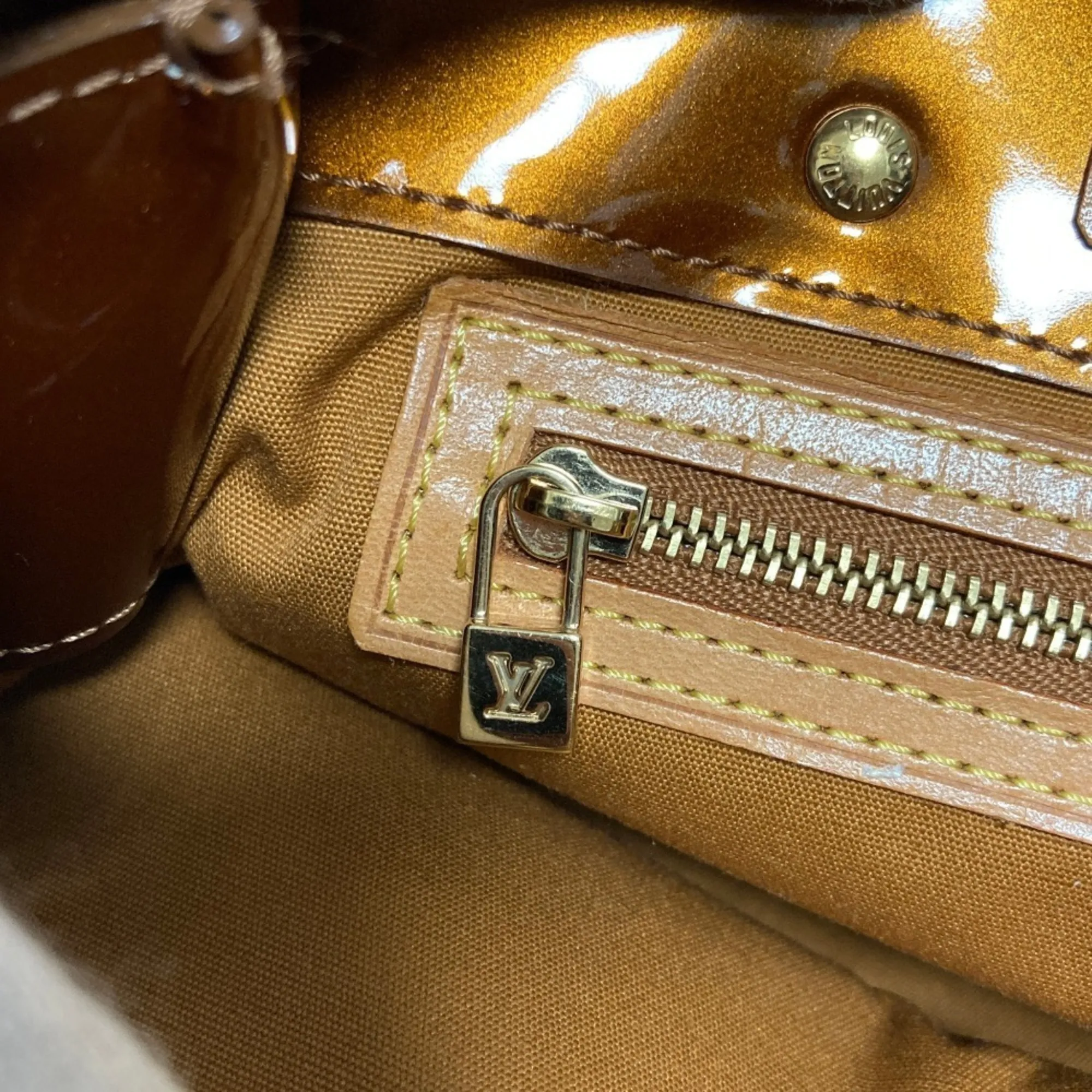 Monogram Vernis Handbag (Pre-Owned) - Louis Vuitton - Modalova