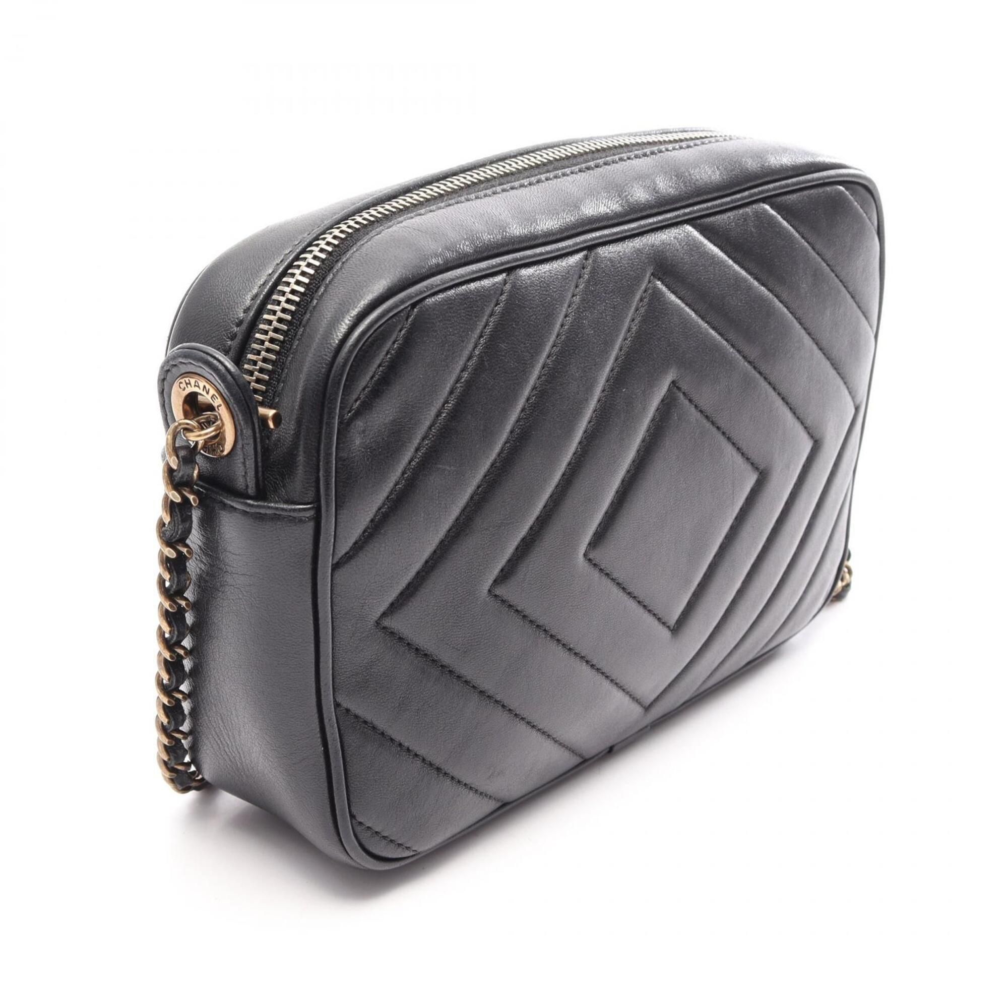 Leather Shoulder Bag (Pre-Owned) - Chanel - Modalova