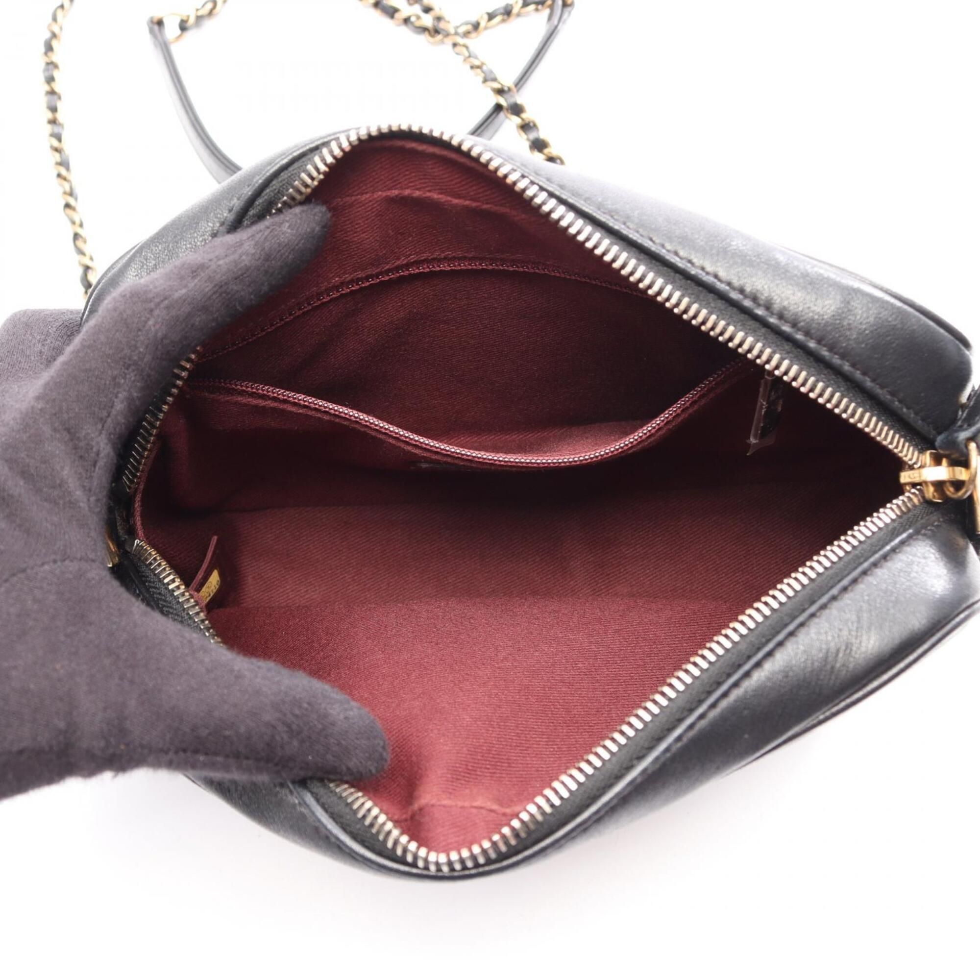 Leather Shoulder Bag (Pre-Owned) - Chanel - Modalova