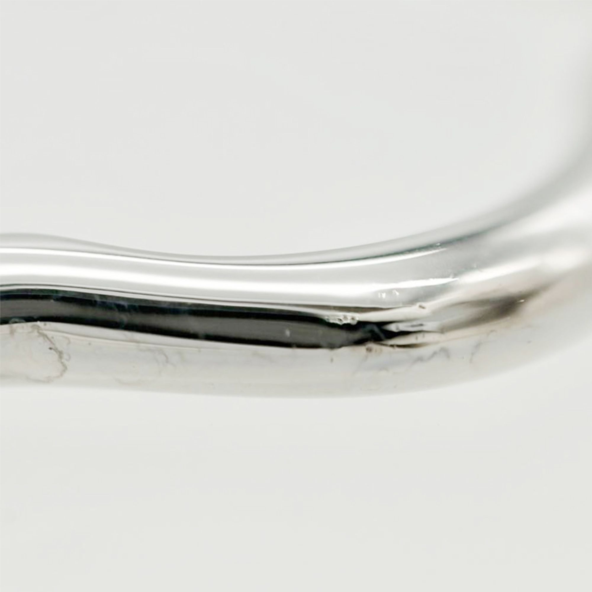 White Gold (18K) Band Ring (Pre-Owned) - Chanel - Modalova
