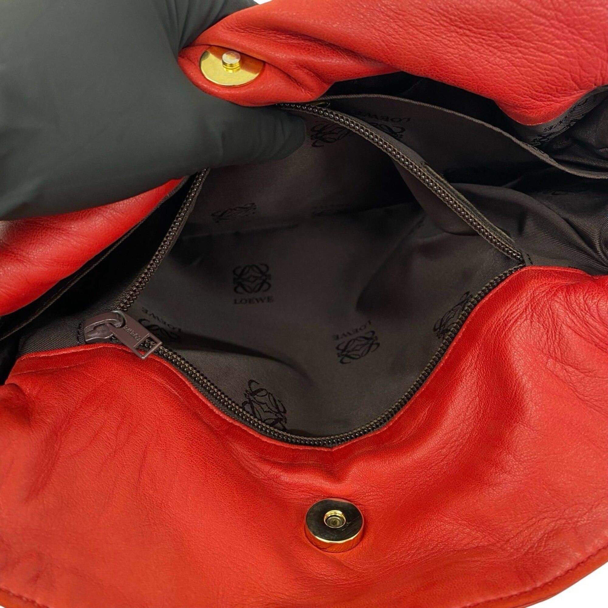 Leather Shoulder Bag (Pre-Owned) - Loewe - Modalova