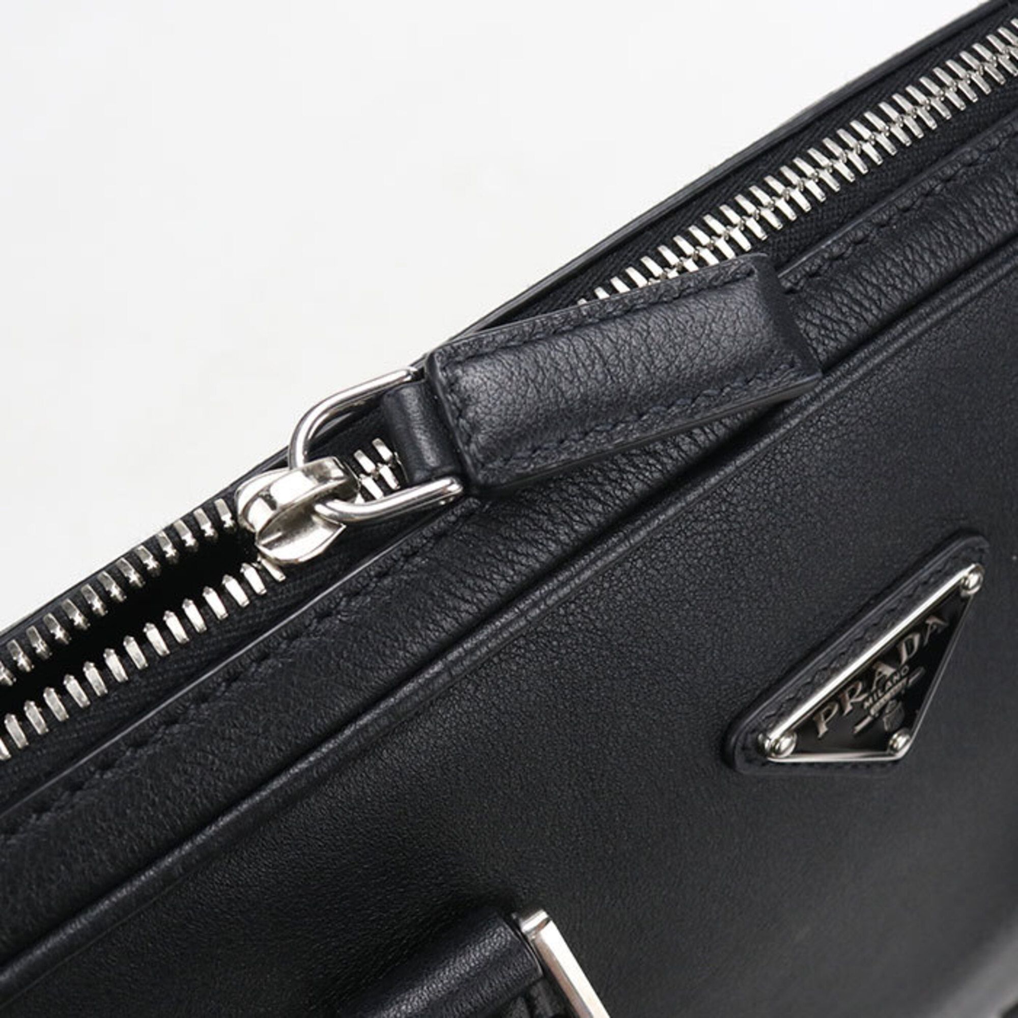 Leather Briefcase (Pre-Owned) - Prada - Modalova