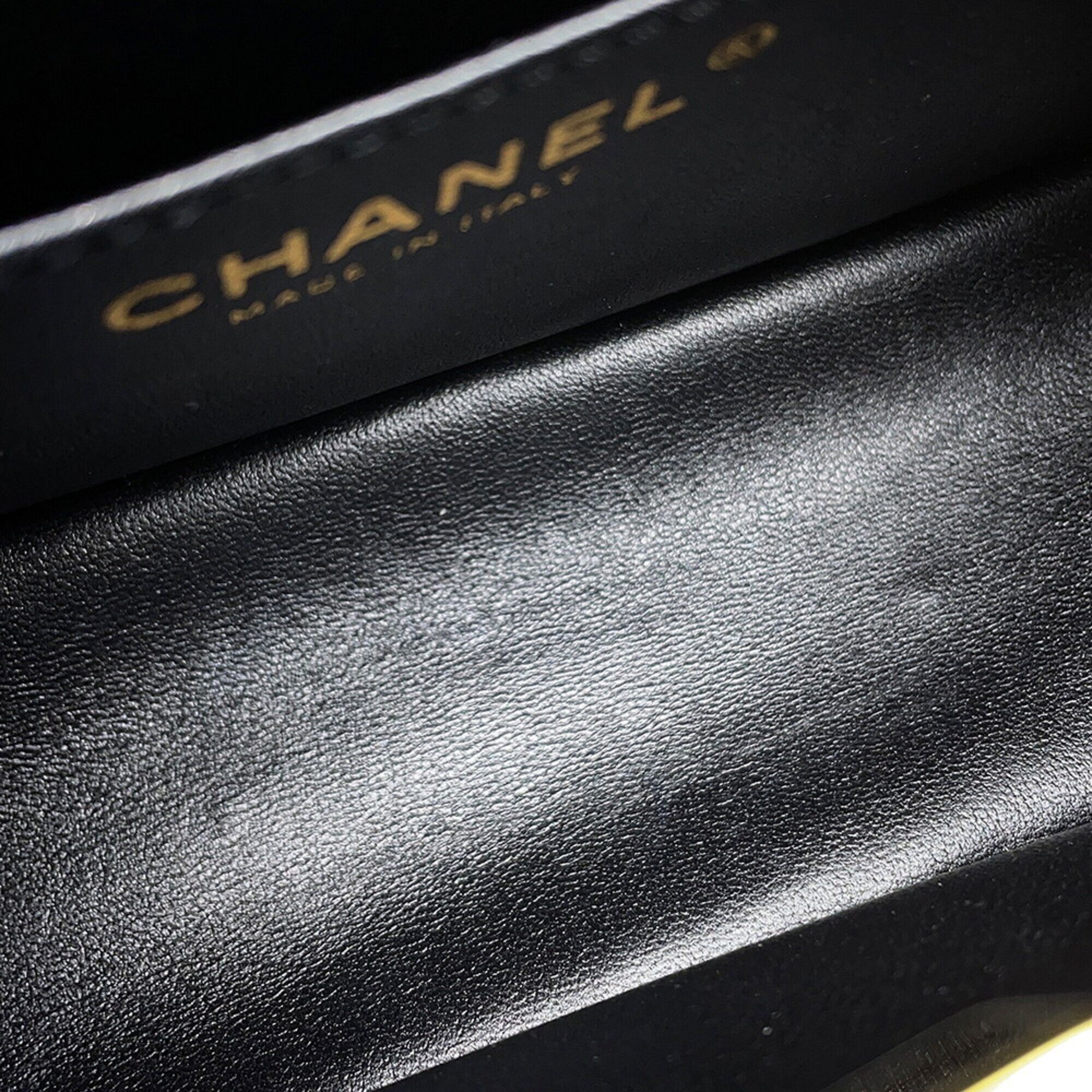 Handbag Shoulder Bag (Pre-Owned) - Chanel - Modalova
