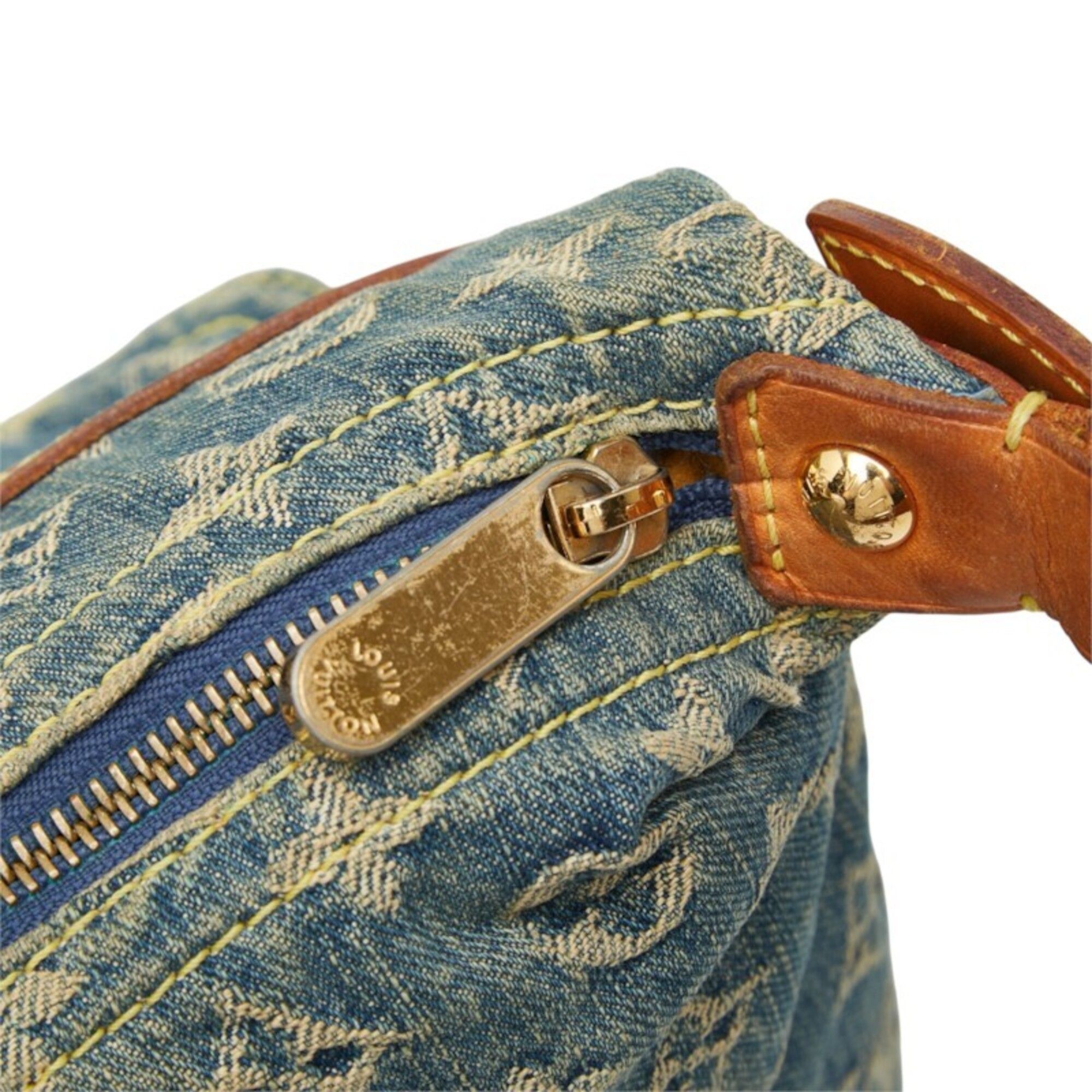 Denim Leather Shoulder Bag (Pre-Owned) - Louis Vuitton - Modalova