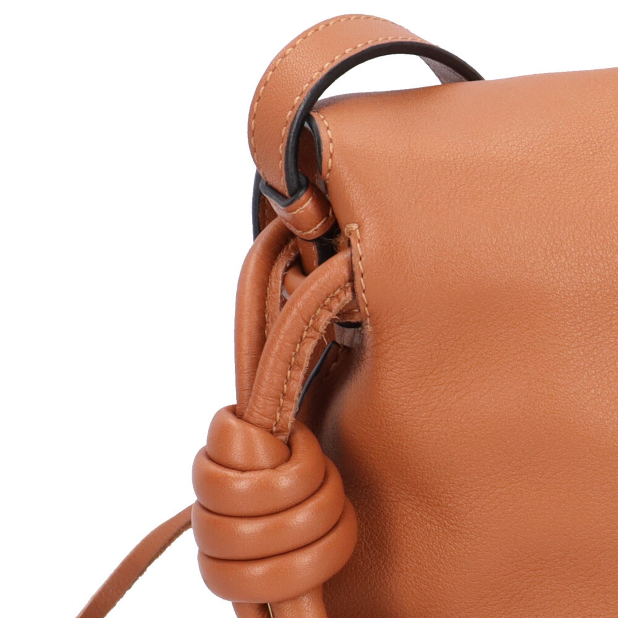 Leather Shoulder Bag (Pre-Owned) - Loewe - Modalova