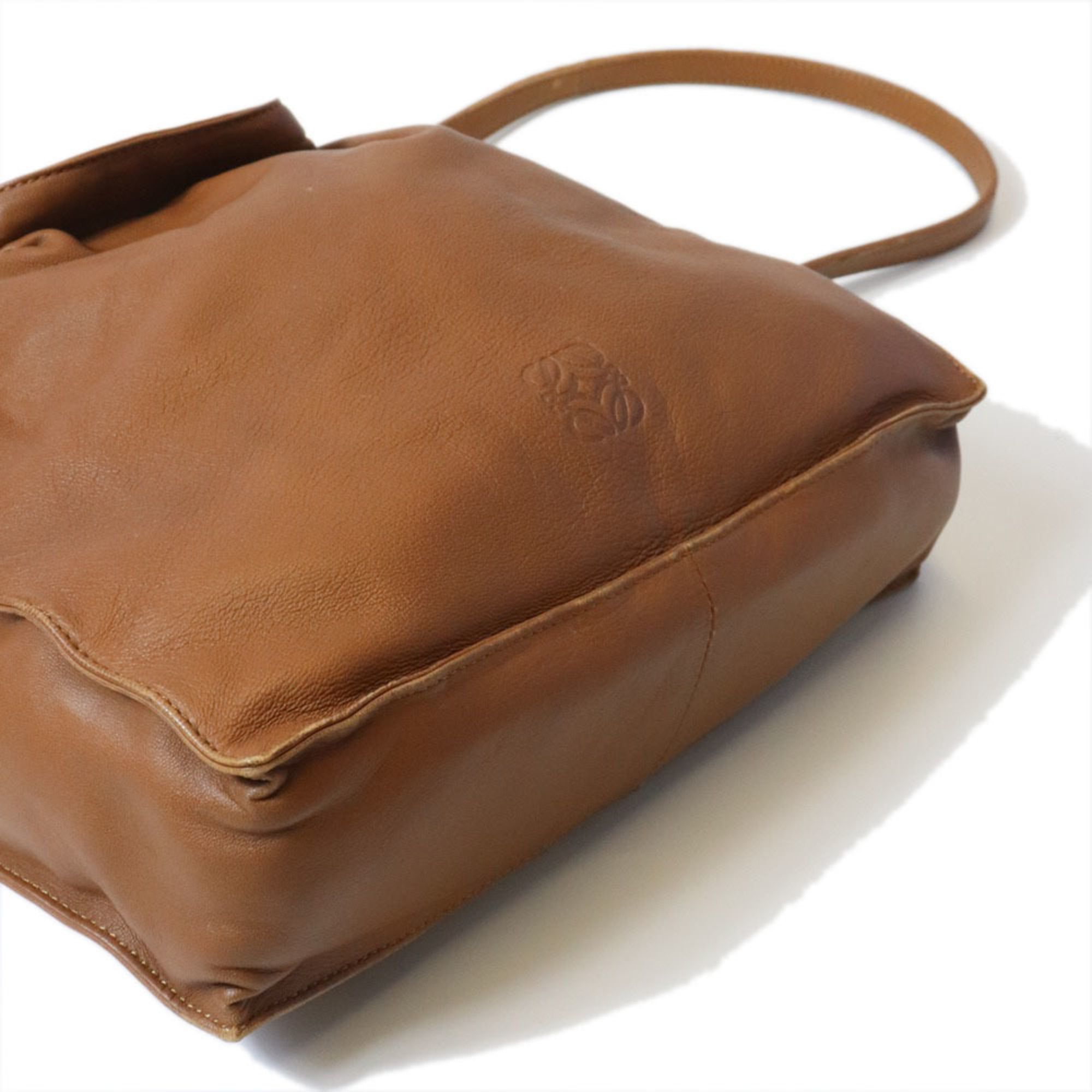 Leather Shoulder Bag (Pre-Owned) - Loewe - Modalova
