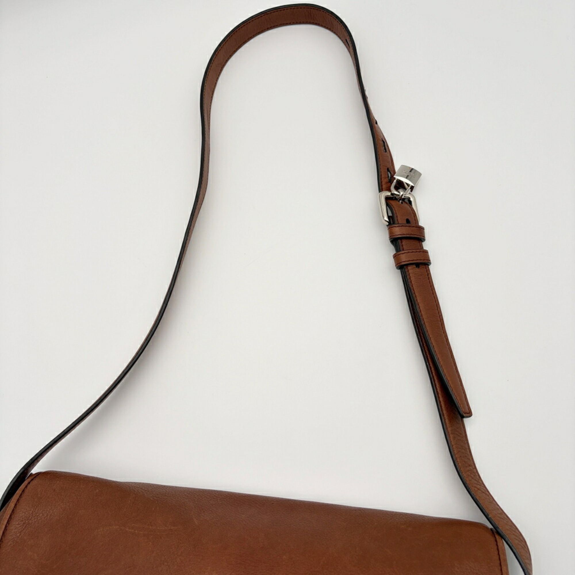Leather Shoulder Bag (Pre-Owned) - Loewe - Modalova