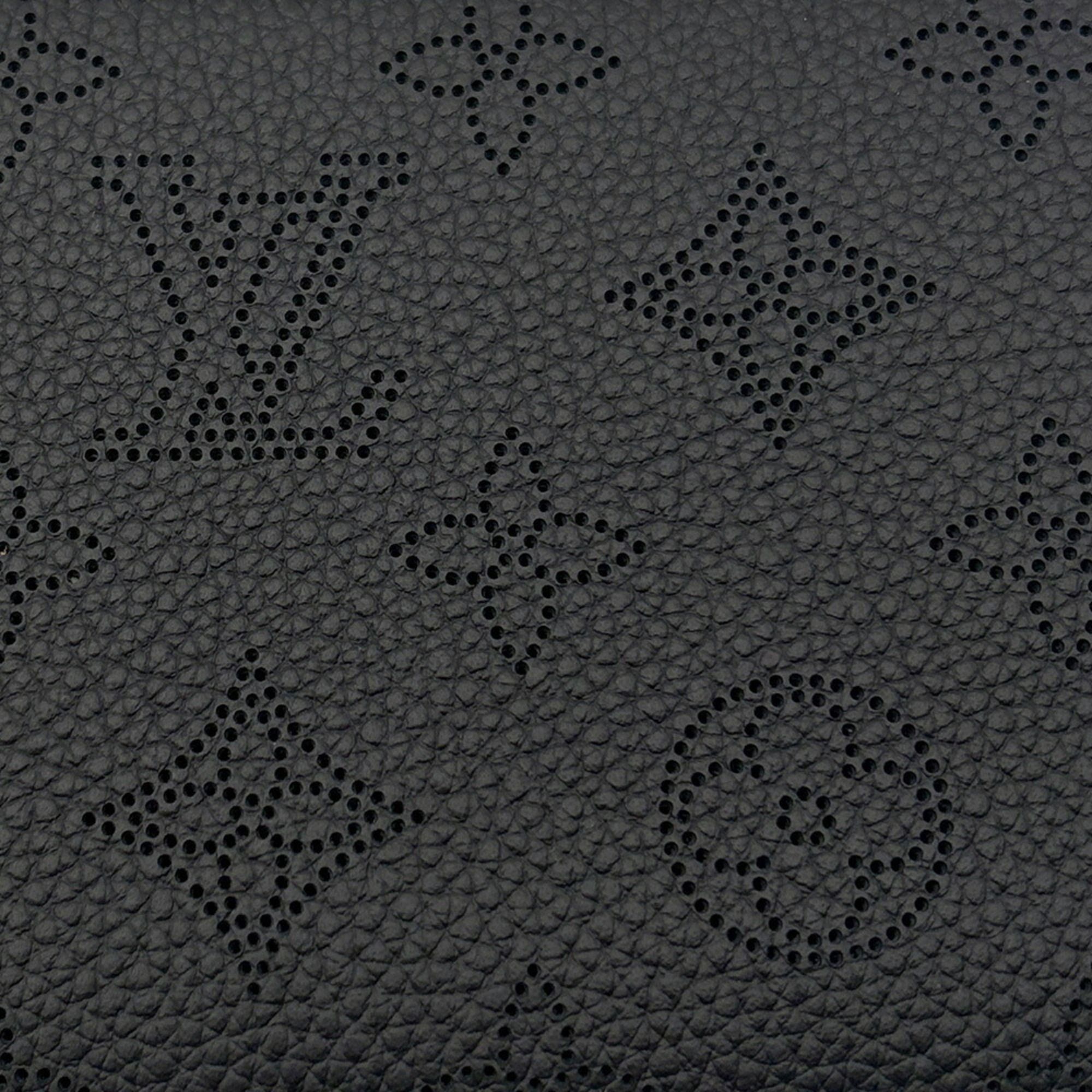 Mahina Leather (Pre-Owned) - Louis Vuitton - Modalova