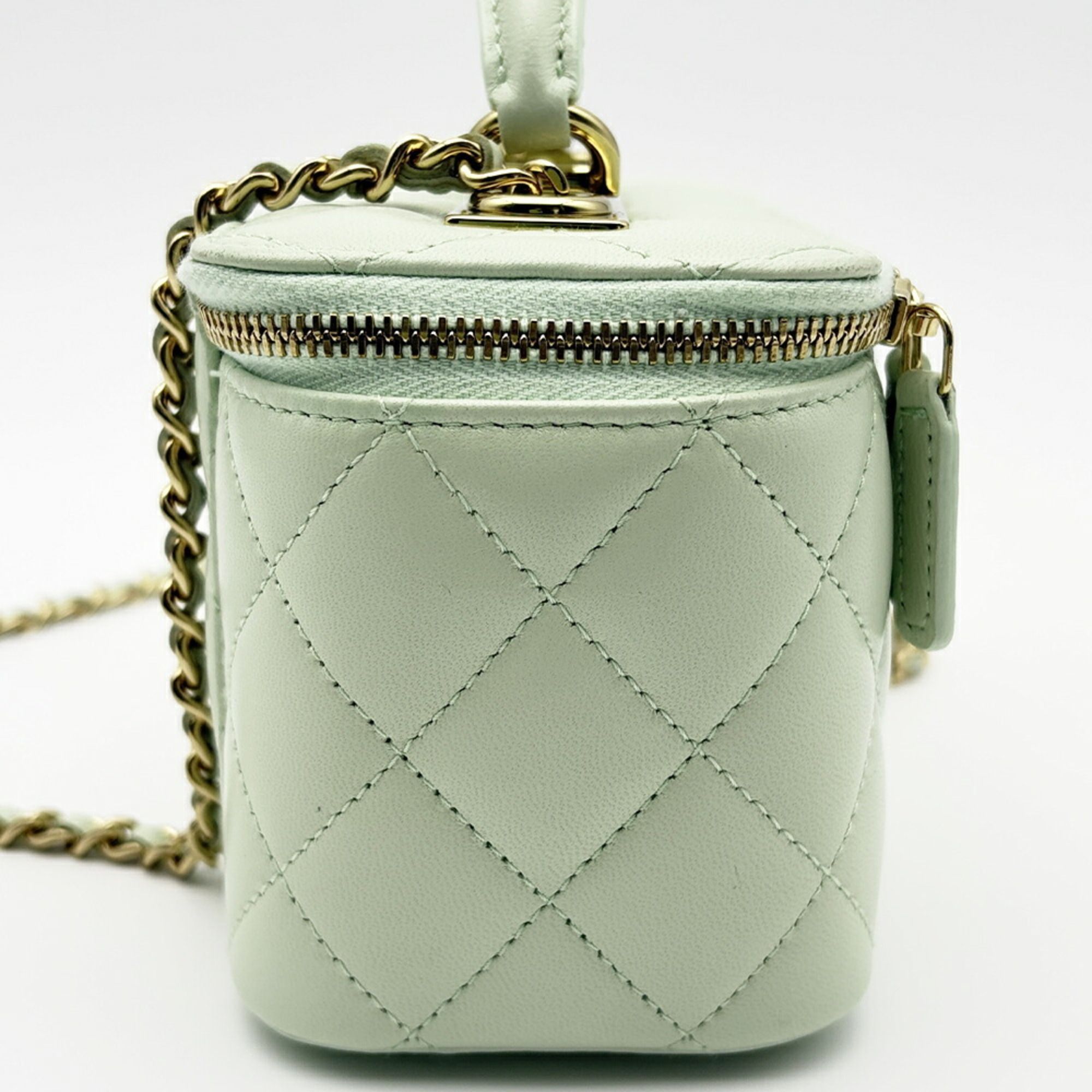 Leather Shoulder Bag (Pre-Owned) - Chanel - Modalova