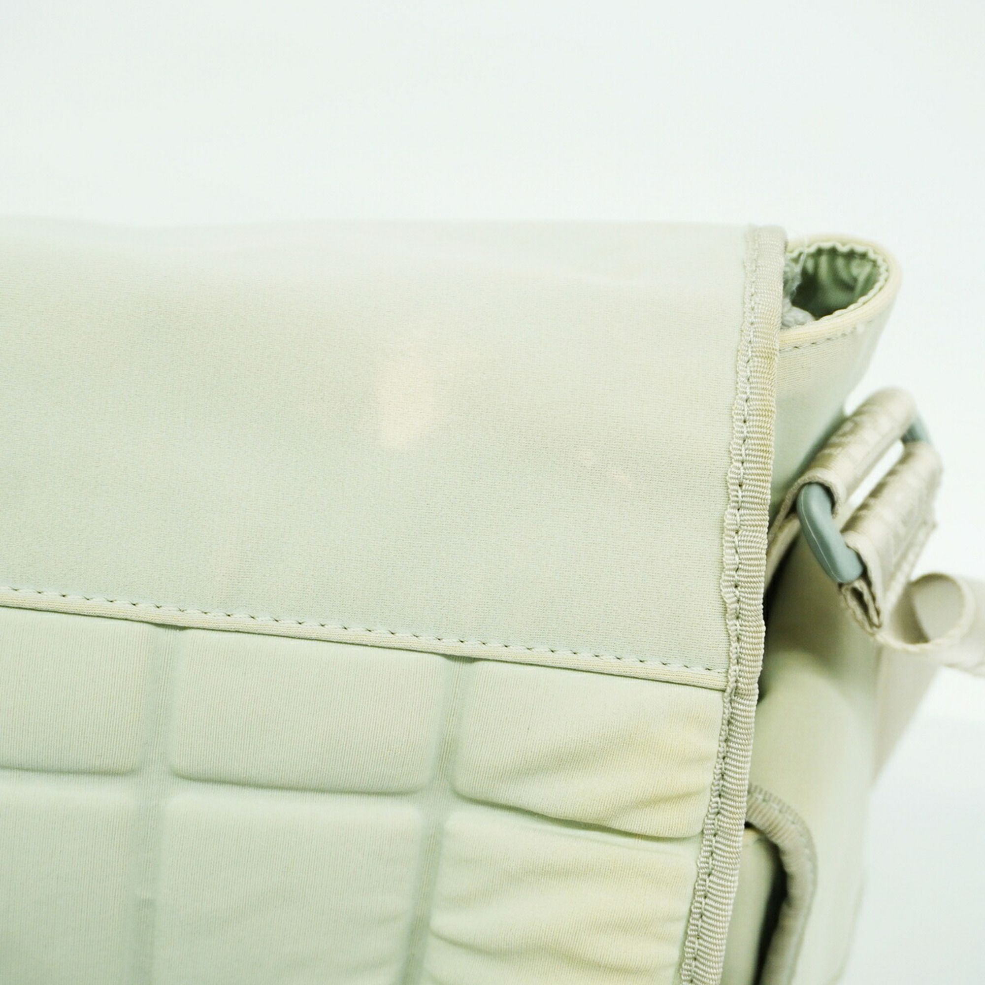Nylon Shoulder Bag (Pre-Owned) - Chanel - Modalova