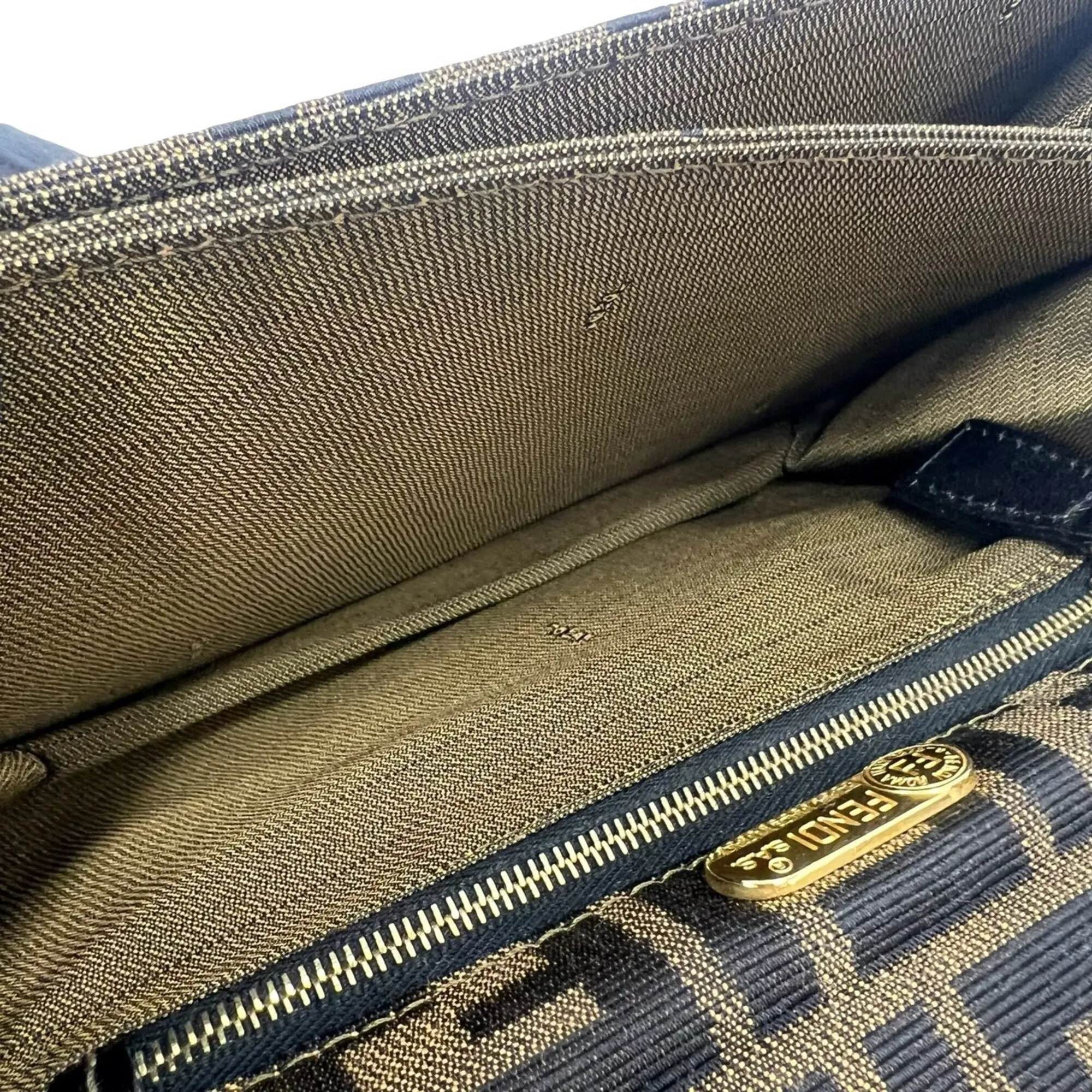 Canvas Leather Shoulder Bag (Pre-Owned) - Fendi - Modalova