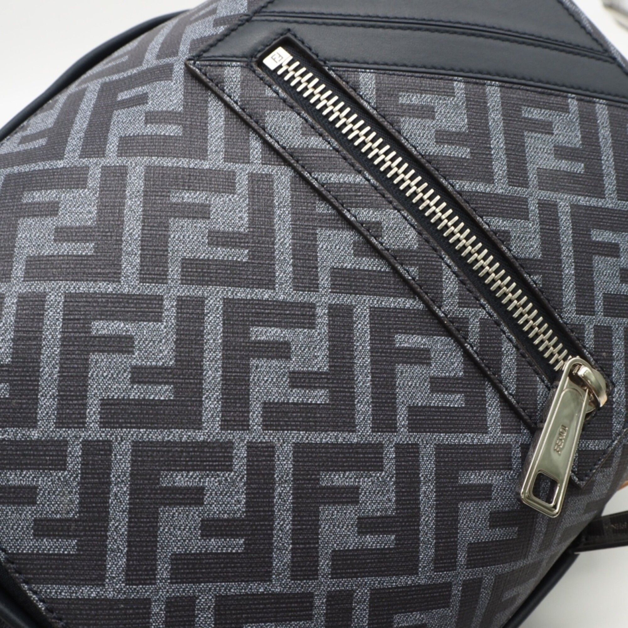 Coated Canvas Backpack (Pre-Owned) - Fendi - Modalova