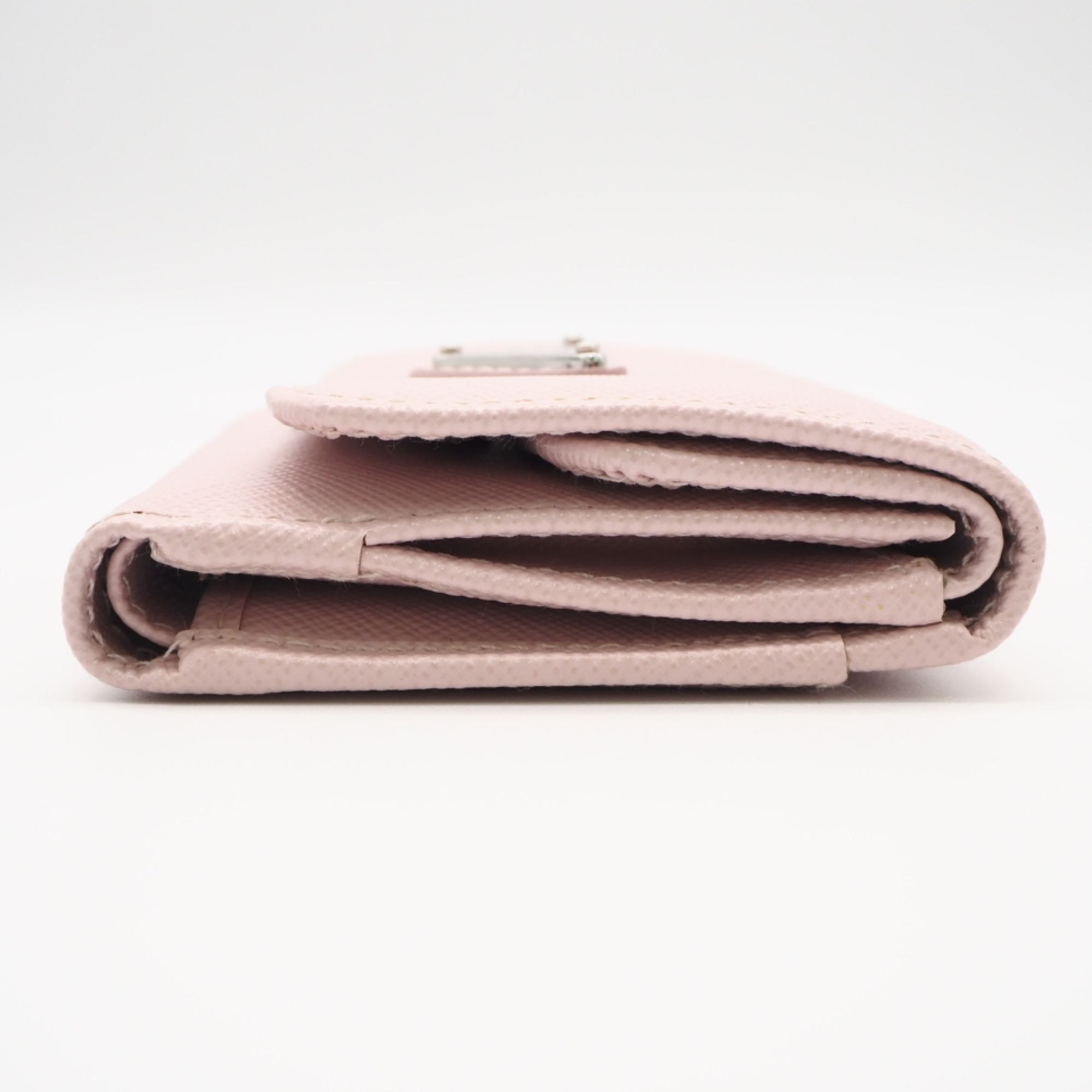 Saffiano Triangle Wallet (Tri-Fold) (Pre-Owned) - Prada - Modalova