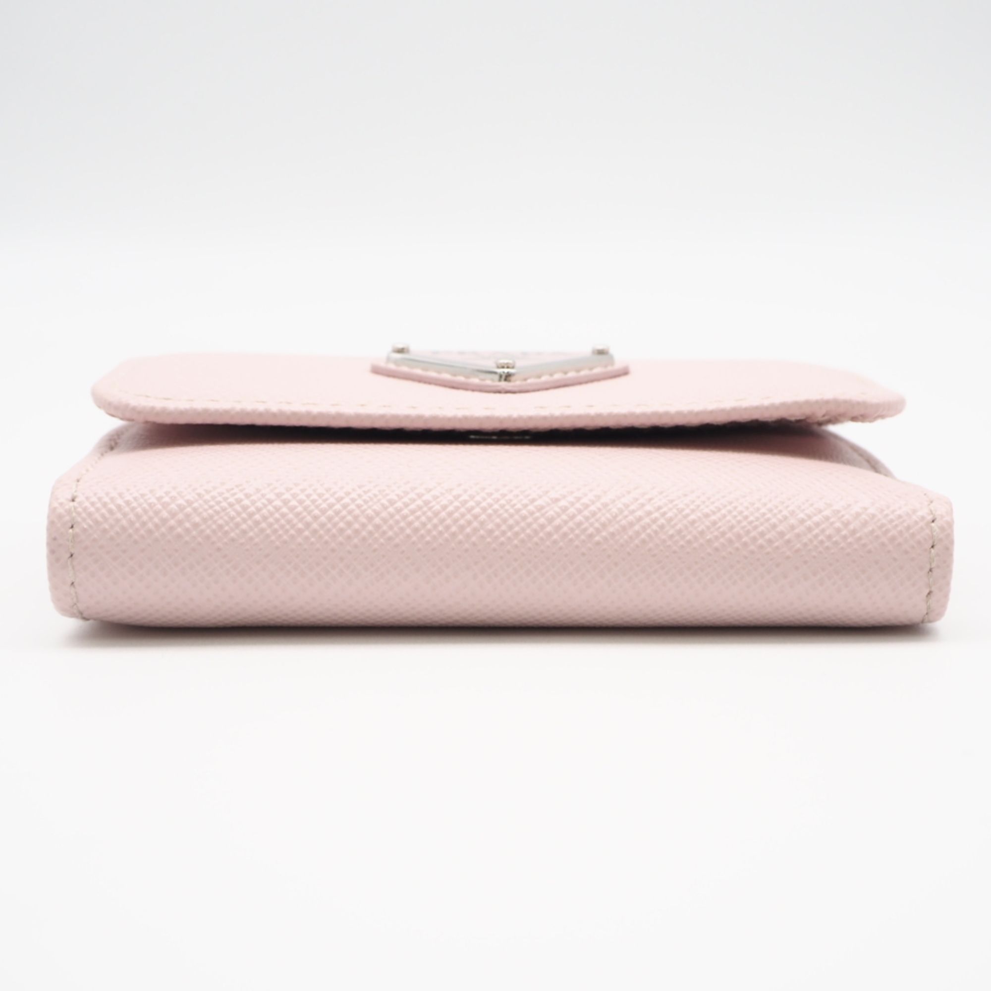 Saffiano Triangle Wallet (Tri-Fold) (Pre-Owned) - Prada - Modalova