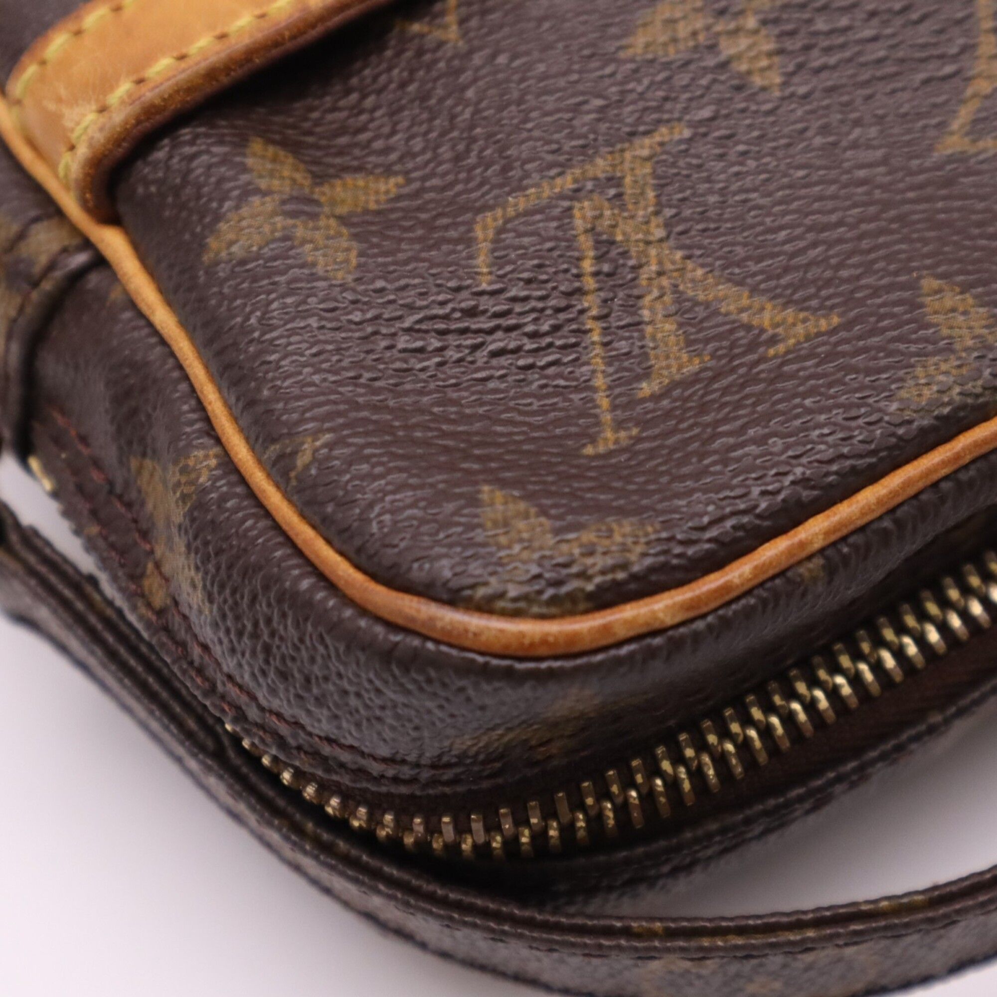 Coated Canvas Leather Shoulder Bag (Pre-Owned) - Louis Vuitton - Modalova