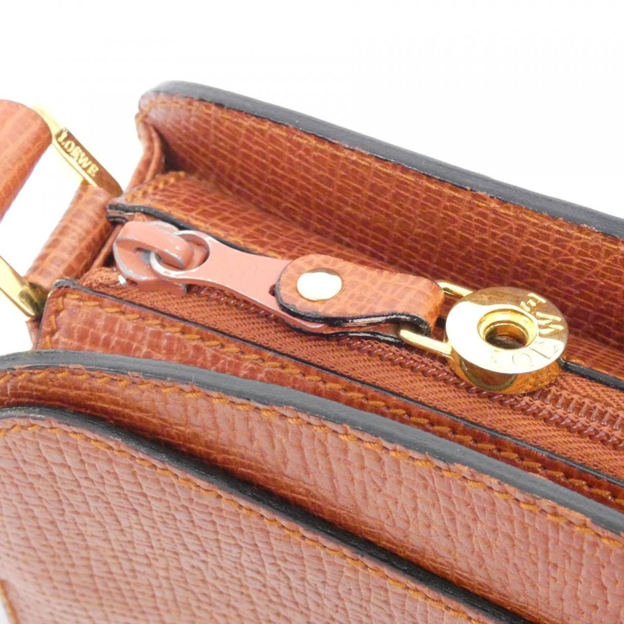 Leather Shoulder Bag (Pre-Owned) - Loewe - Modalova
