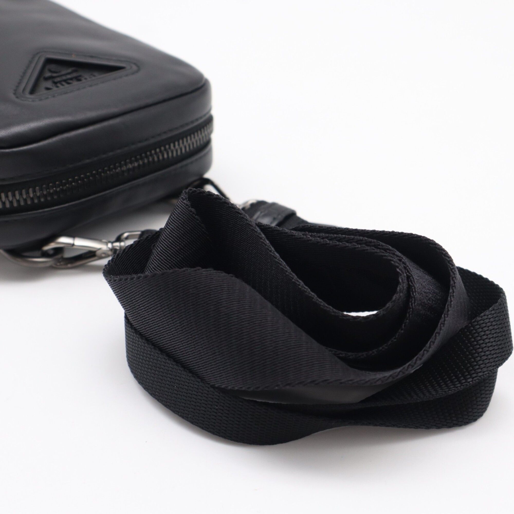 Leather Shoulder Bag (Pre-Owned) - Prada - Modalova
