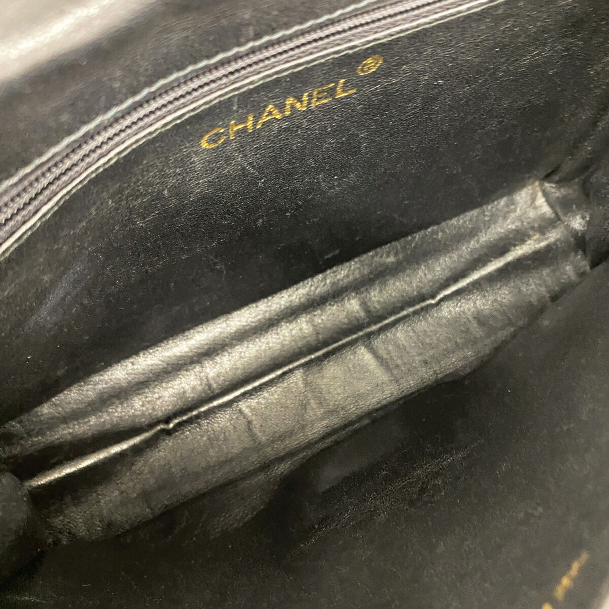 Leather Shoulder Bag (Pre-Owned) - Chanel - Modalova