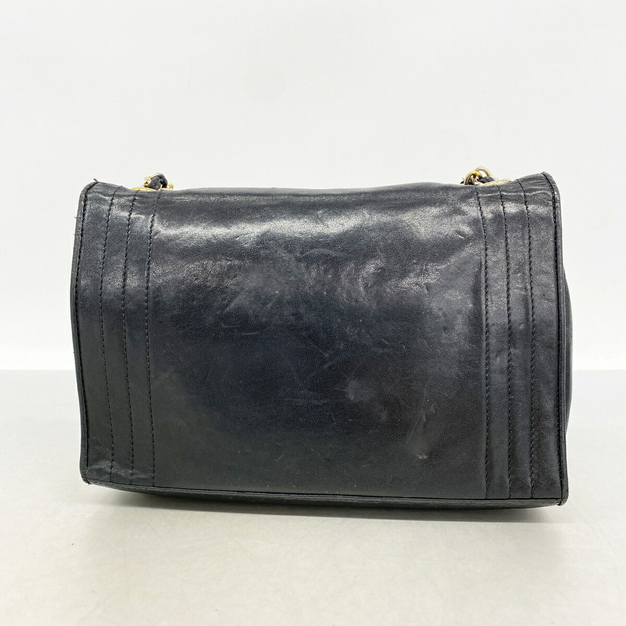 Leather Shoulder Bag (Pre-Owned) - Chanel - Modalova