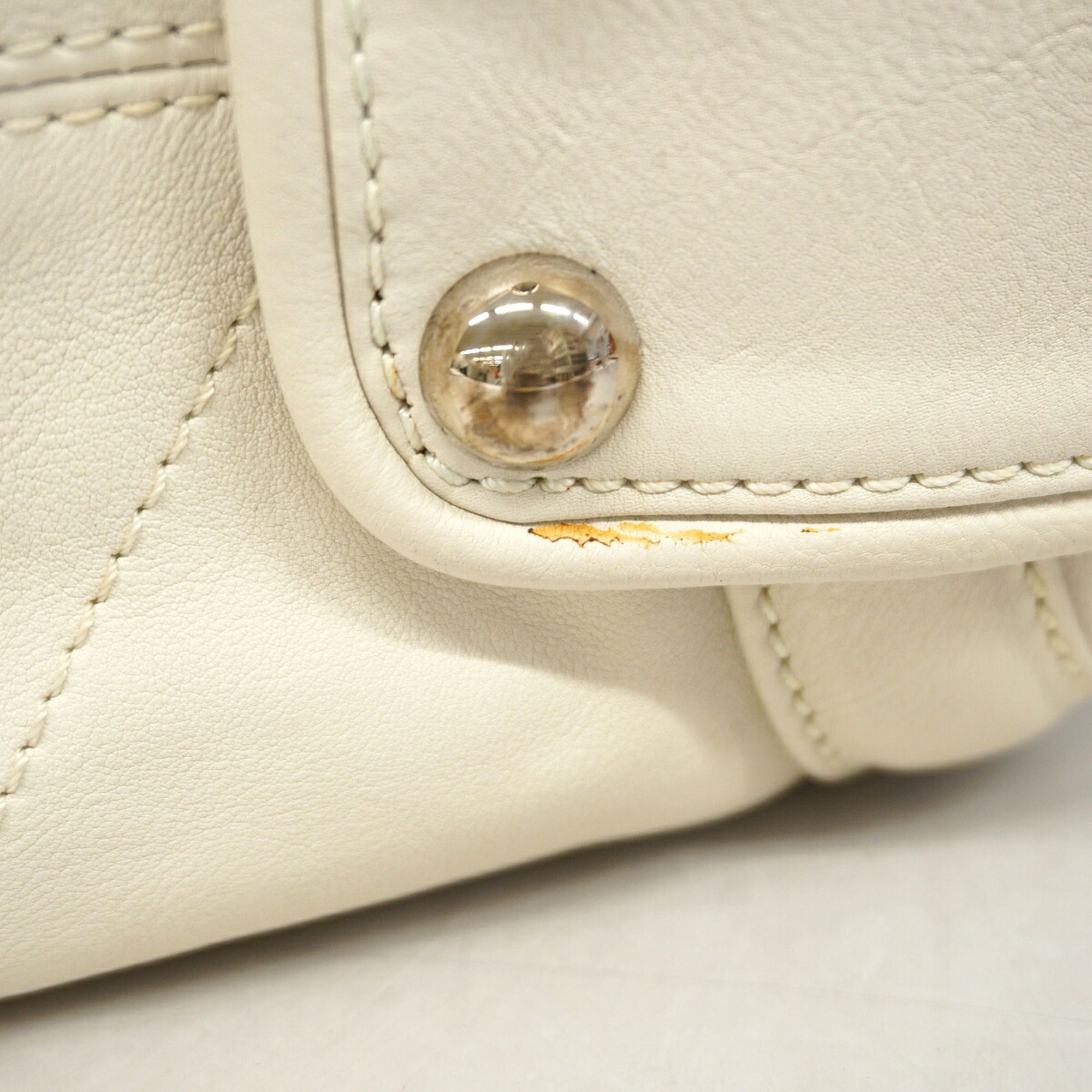 Leather Handbag (Pre-Owned) - Chanel - Modalova