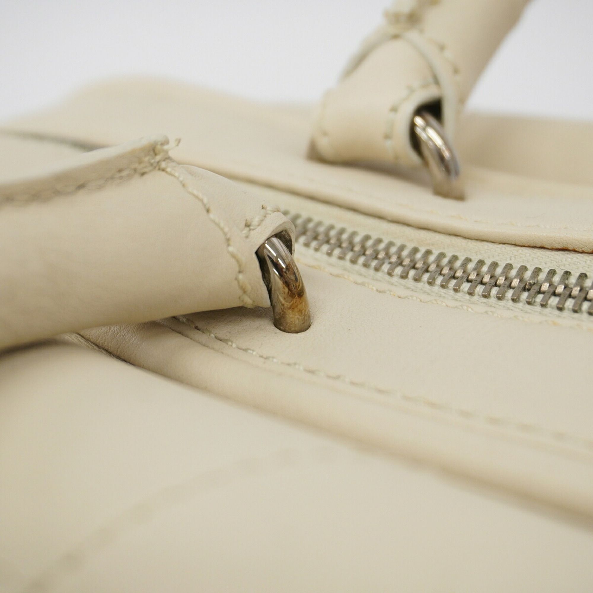 Leather Handbag (Pre-Owned) - Chanel - Modalova