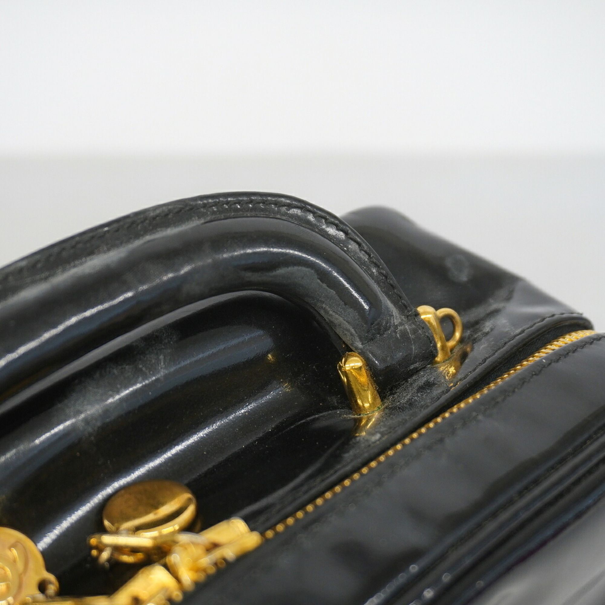 Patent Leather Vanity Bag (Pre-Owned) - Chanel - Modalova