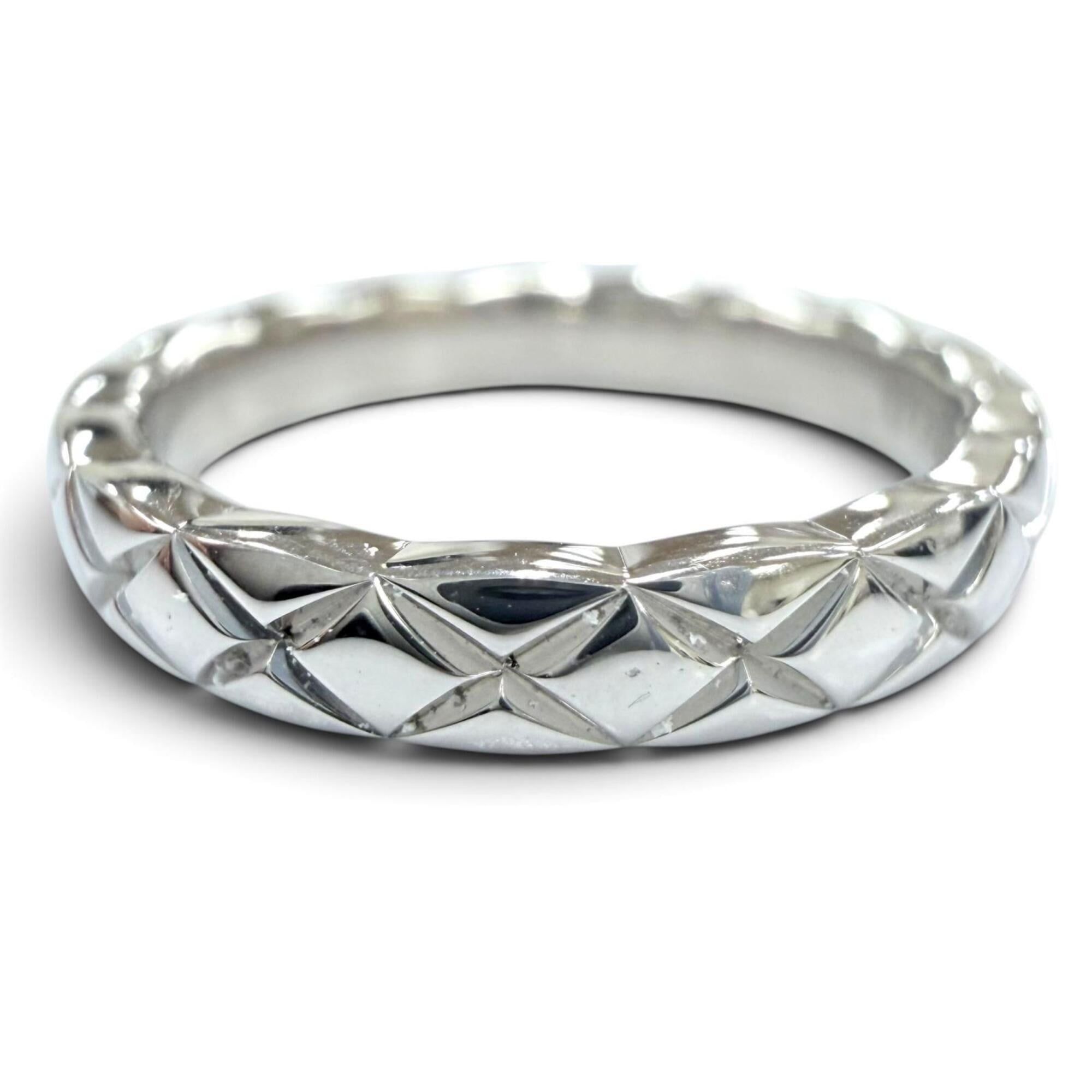 Band Ring (Pre-Owned) - Chanel - Modalova
