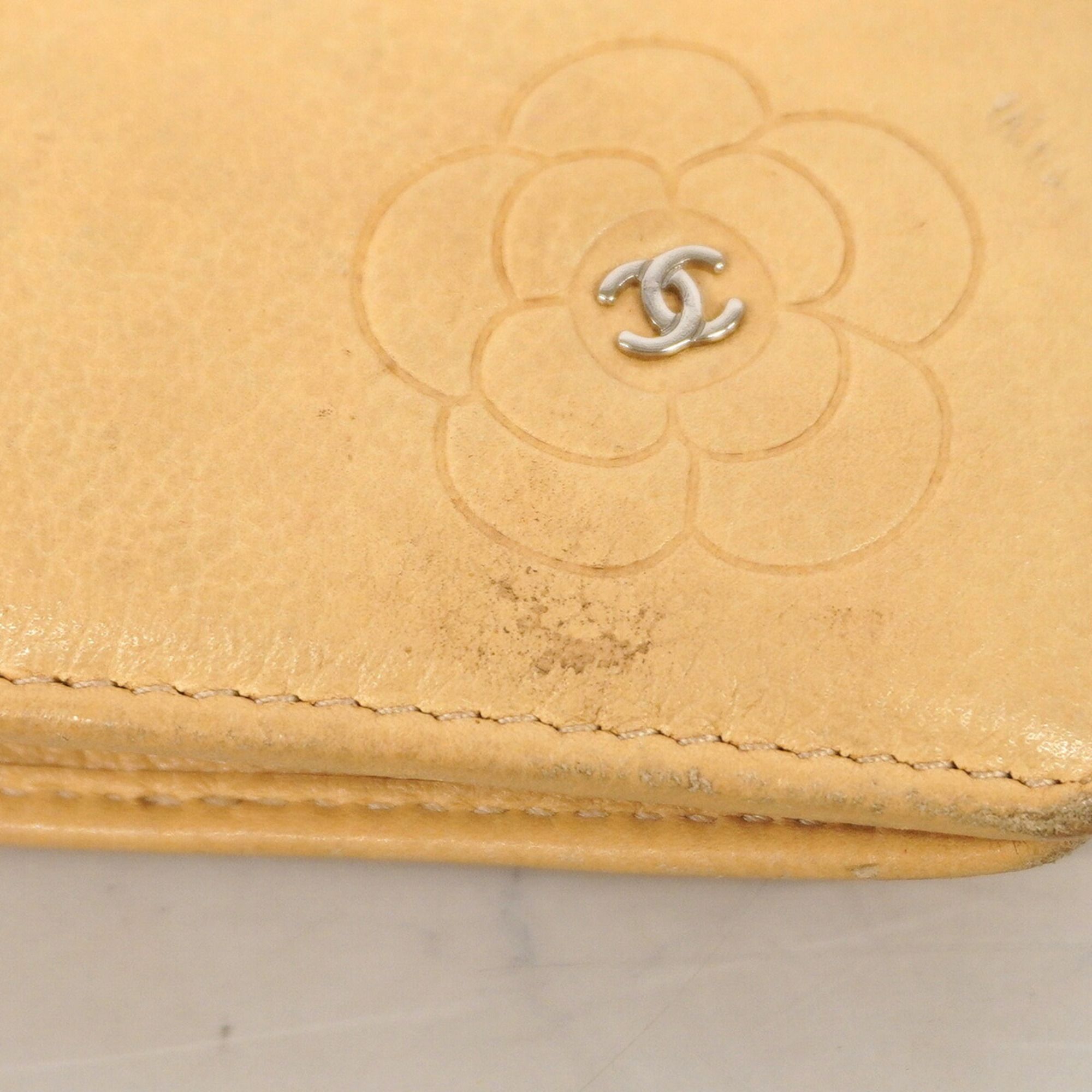 Leather Long Wallet (Bi-Fold) (Pre-Owned) - Chanel - Modalova
