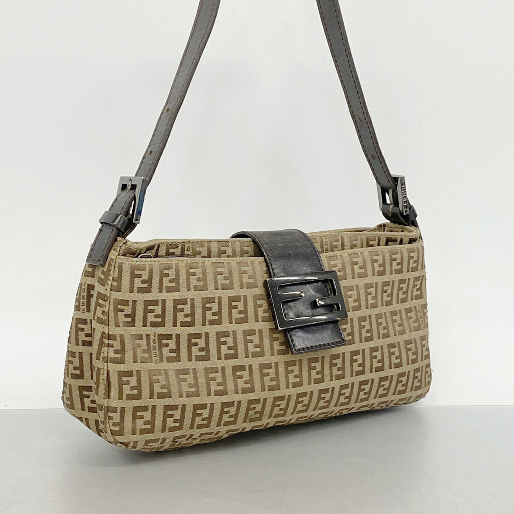 Nylon Canvas Shoulder Bag (Pre-Owned) - Fendi - Modalova