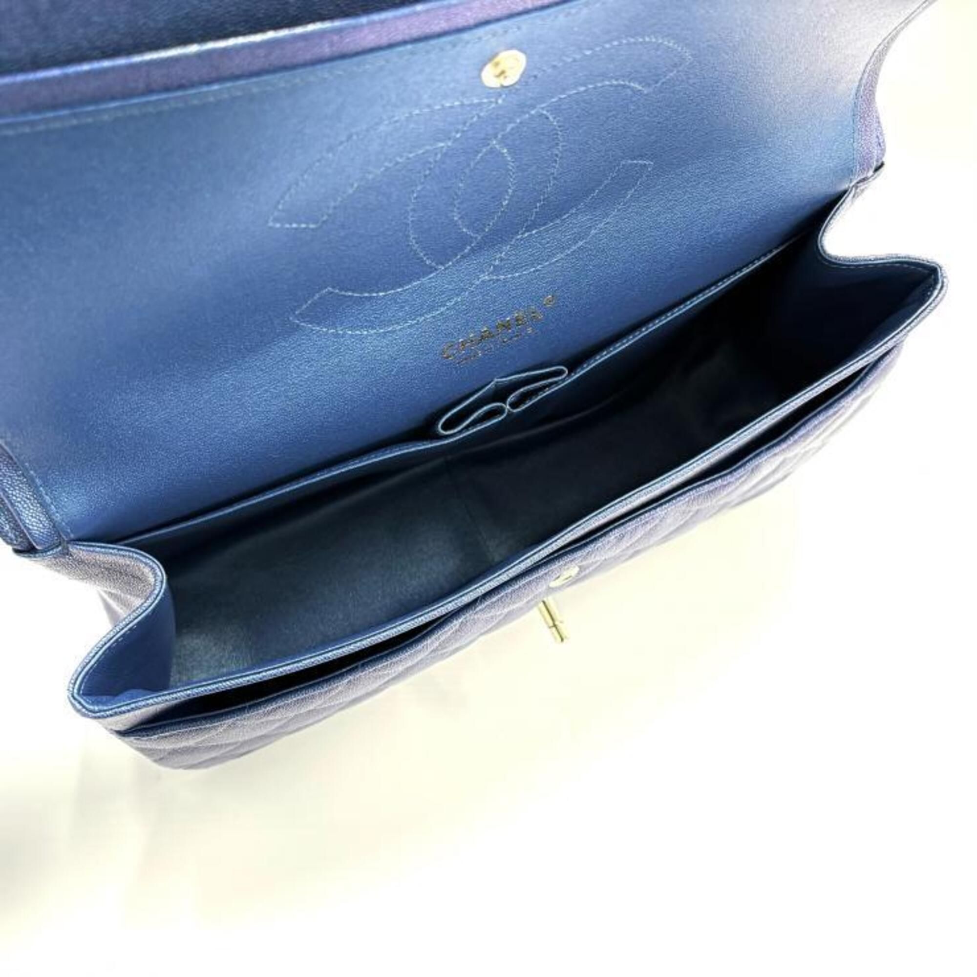 Grained Calfskin Shoulder Bag (Pre-Owned) - Chanel - Modalova