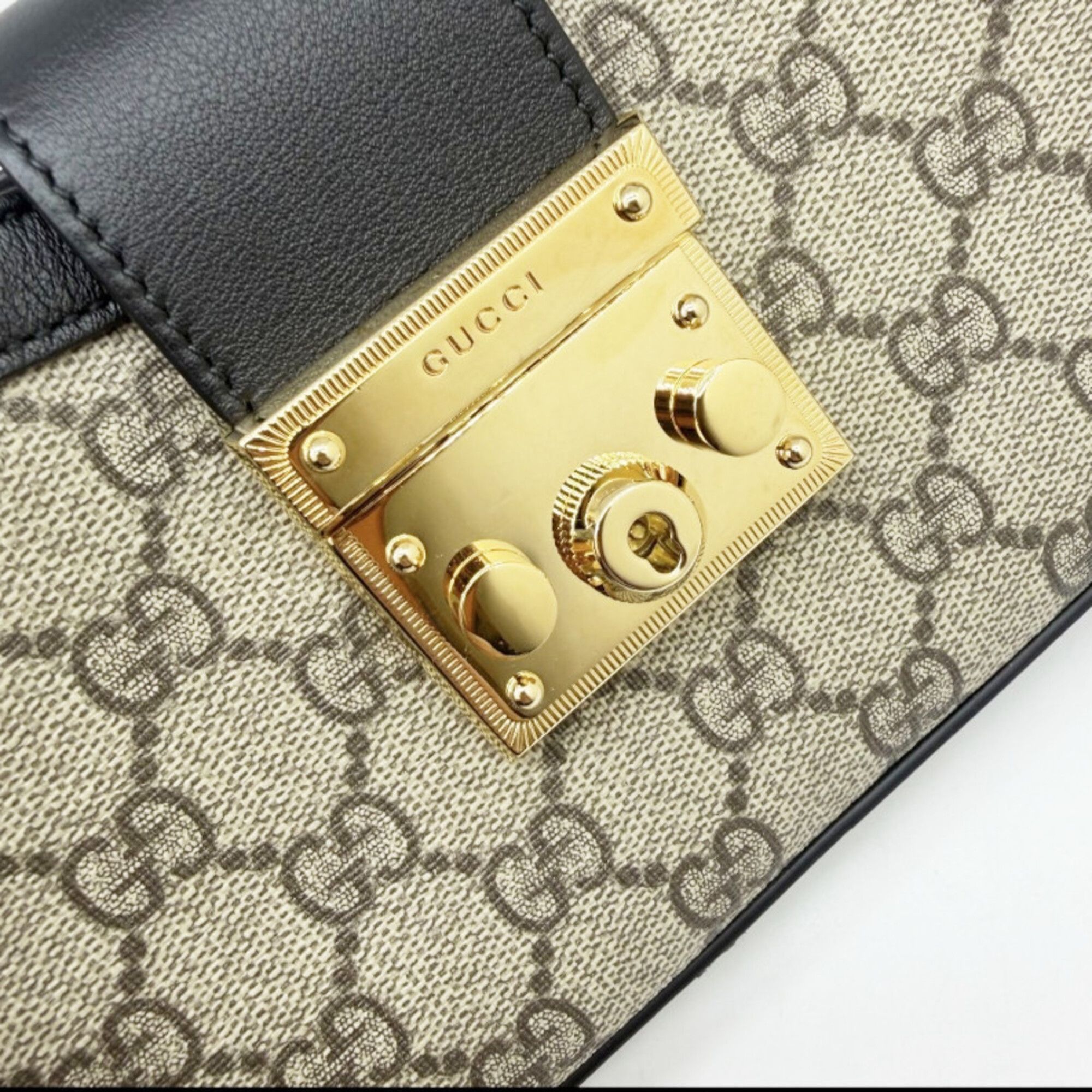 Padlock Gg Supreme Shoulder Bag (Pre-Owned) - Gucci - Modalova
