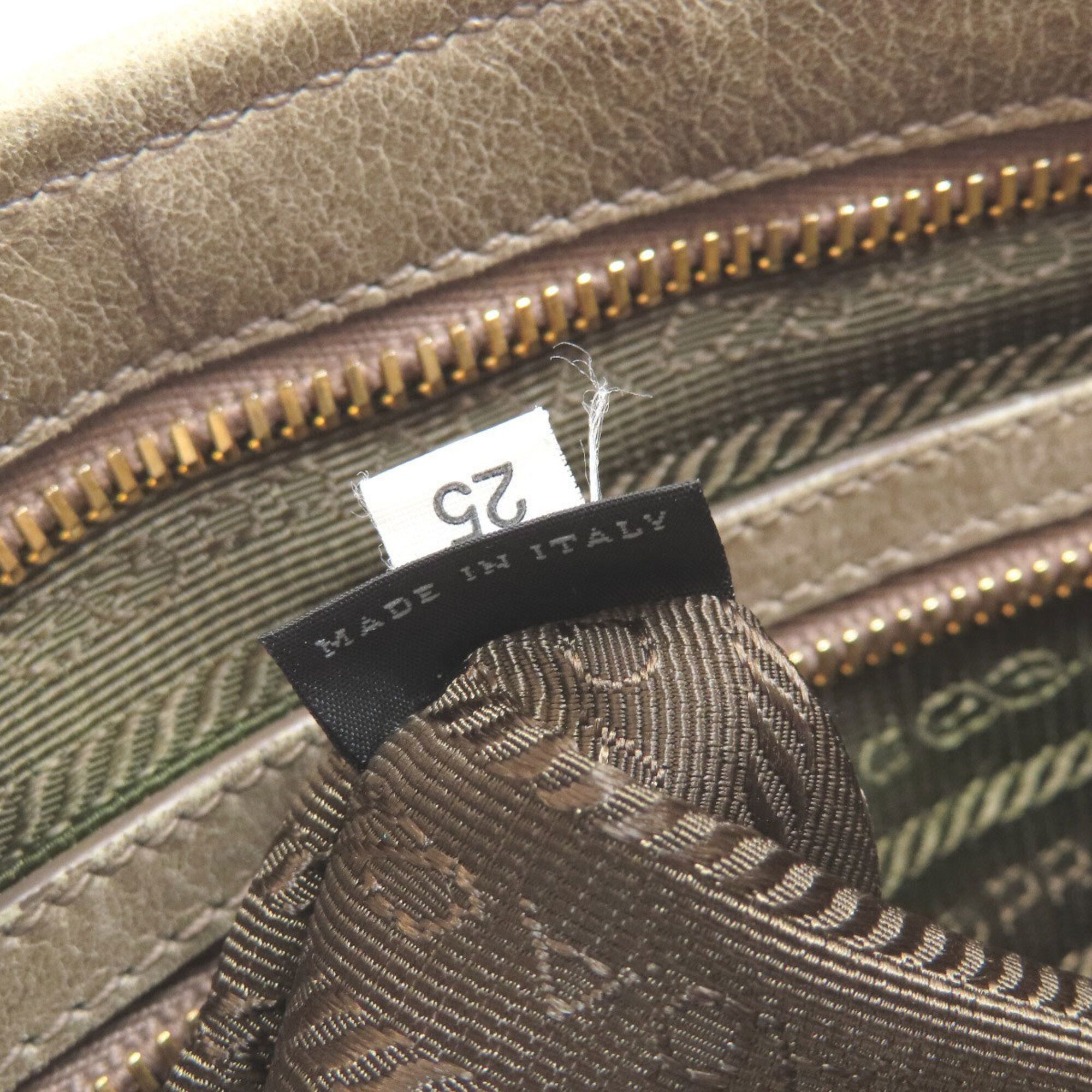 Leather Handbag (Pre-Owned) - Prada - Modalova