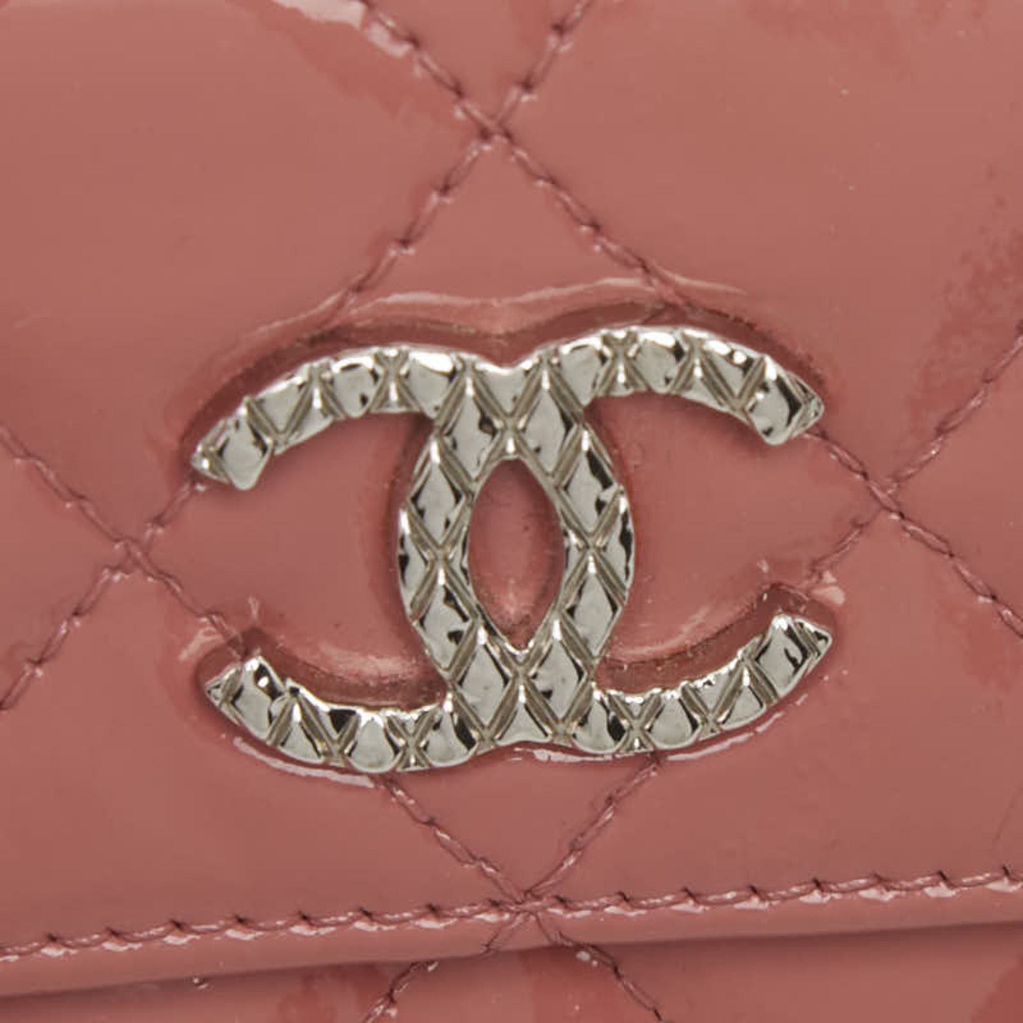 Patent Leather Wallet (Bi-Fold) (Pre-Owned) - Chanel - Modalova