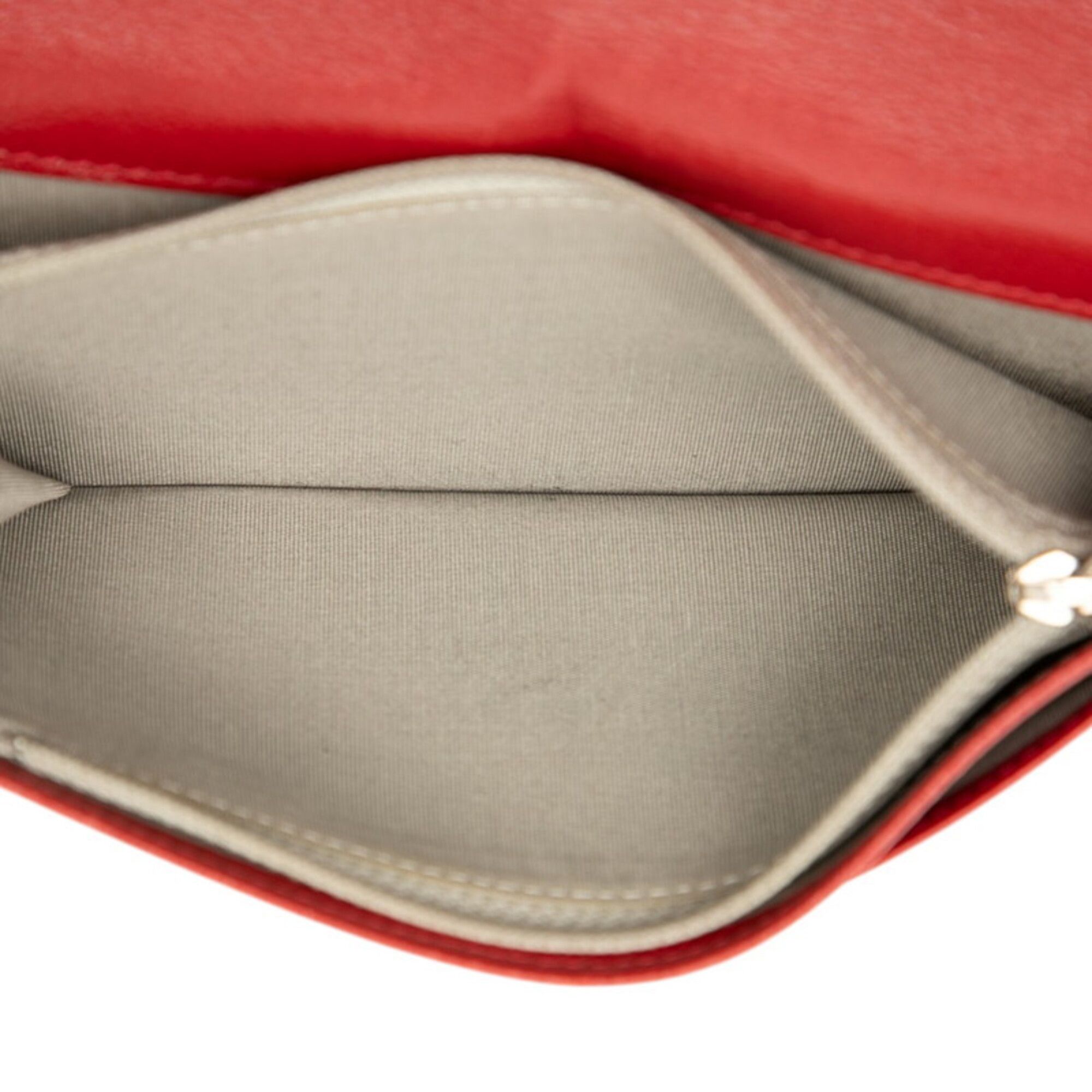 Leather Long Wallet (Bi-Fold) (Pre-Owned) - Chanel - Modalova