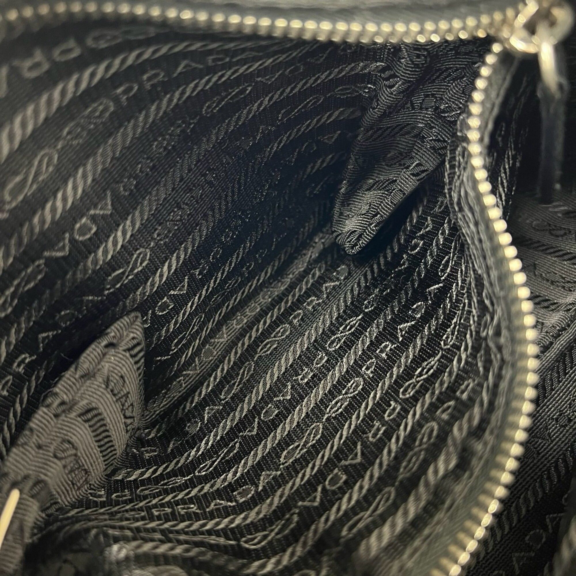 Nylon Leather Handbag Shoulder Bag (Pre-Owned) - Prada - Modalova