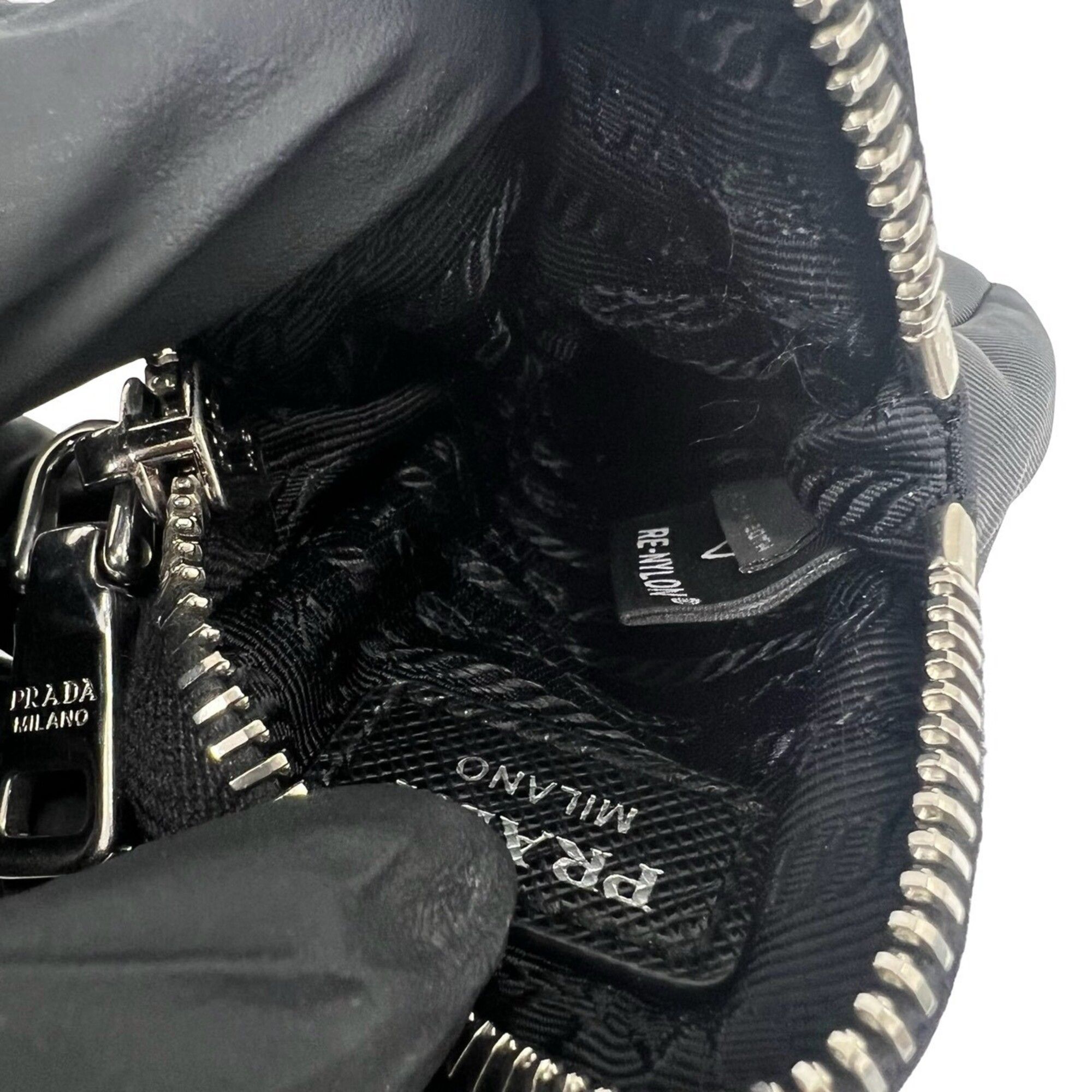 Nylon Leather Pouch Shoulder Bag (Pre-Owned) - Prada - Modalova