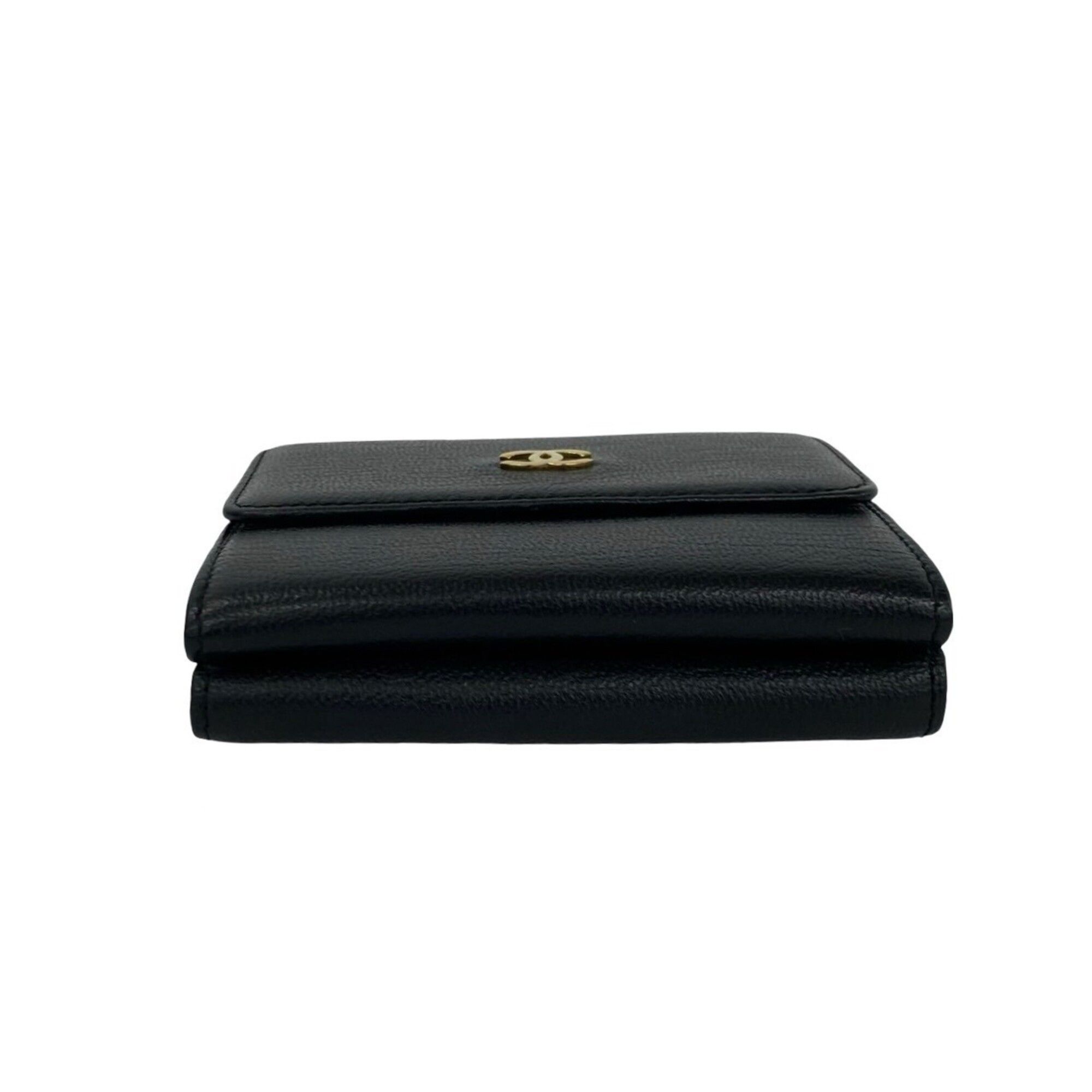 Leather Wallet (Tri-Fold) (Pre-Owned) - Chanel - Modalova