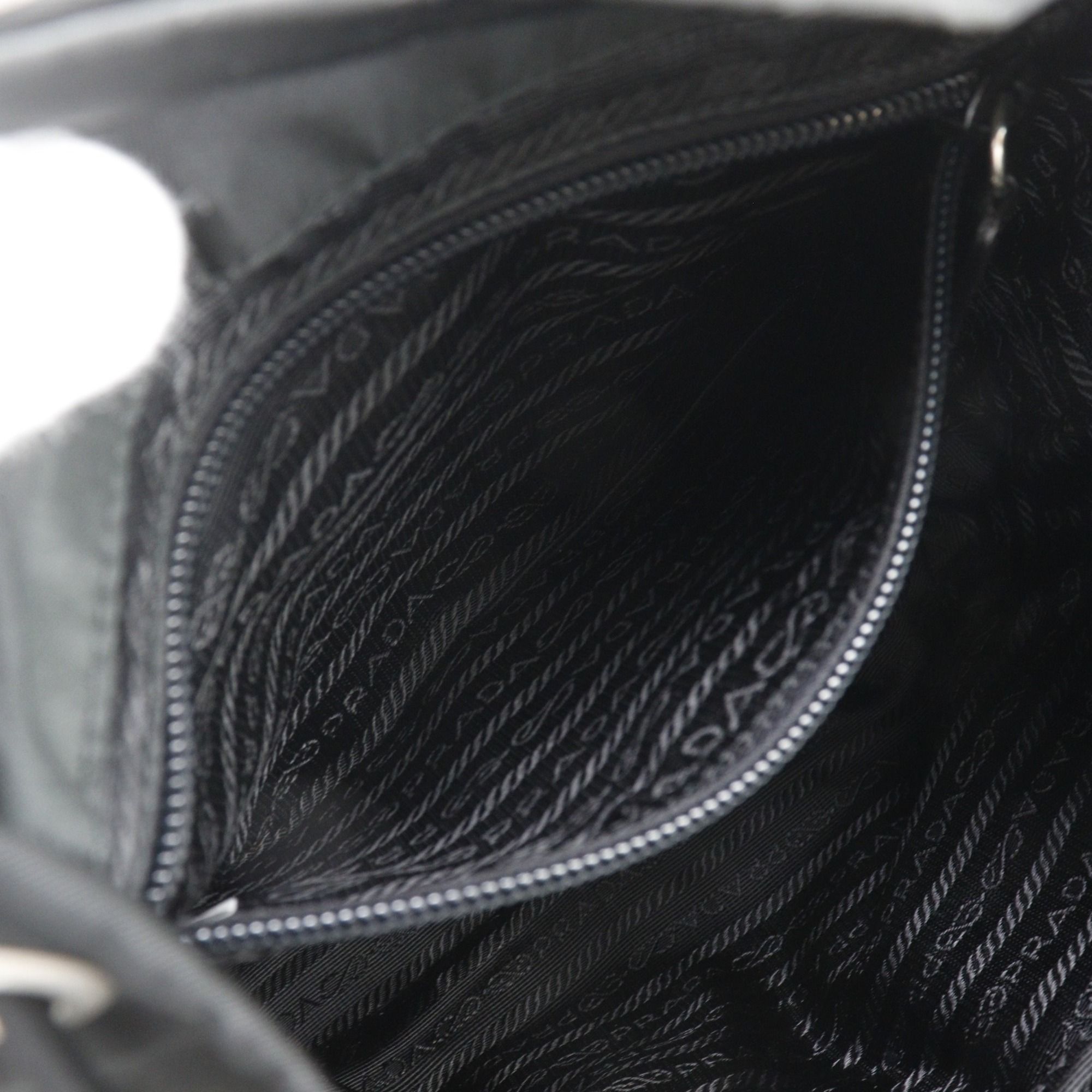 Nylon Backpack (Pre-Owned) - Prada - Modalova