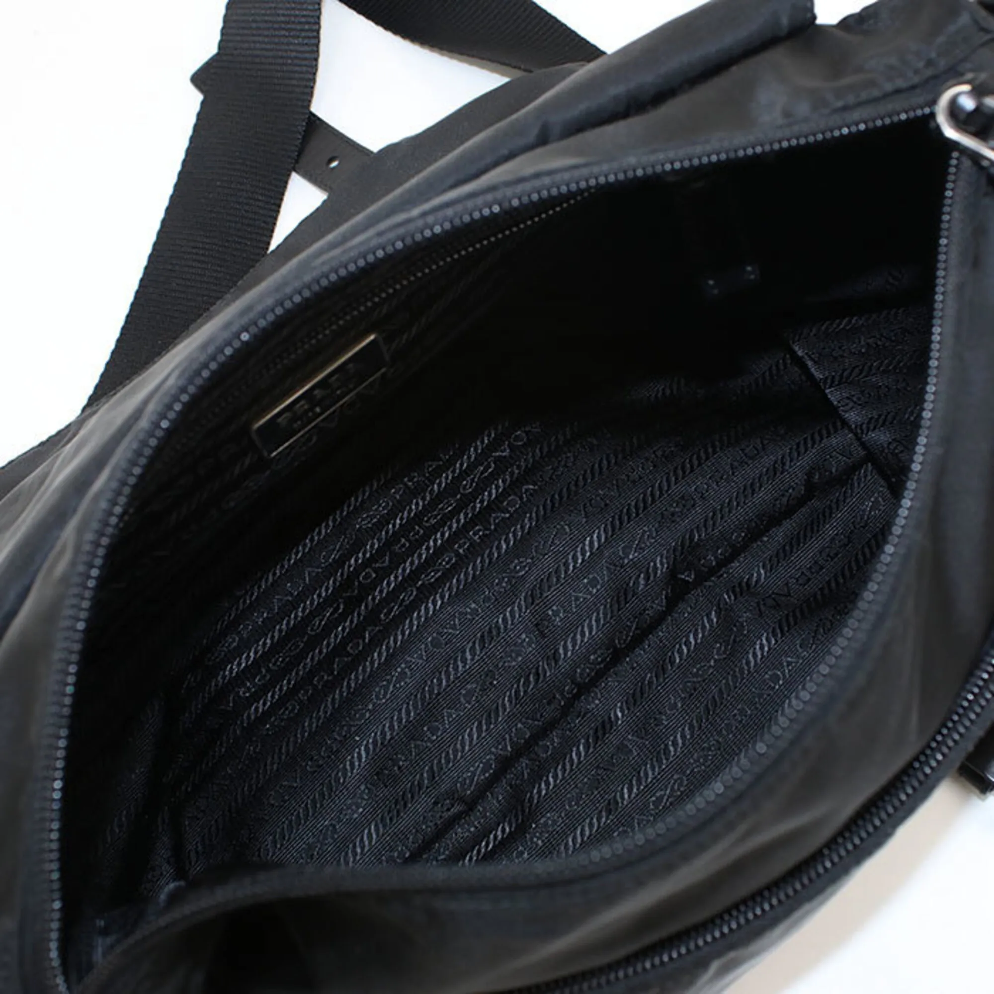 Nylon Shoulder Bag (Pre-Owned) - Prada - Modalova