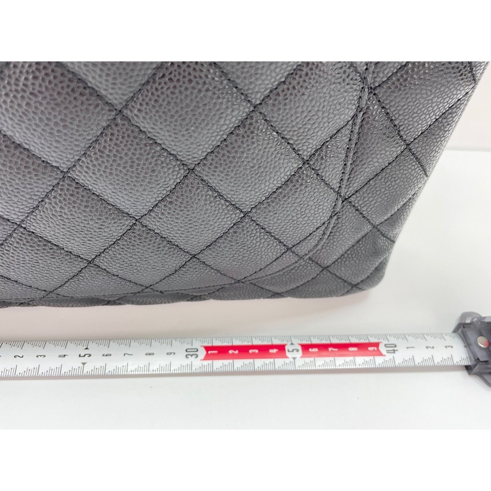 Chanel Black Tote Bag (Pre-Owned) - Chanel - Modalova