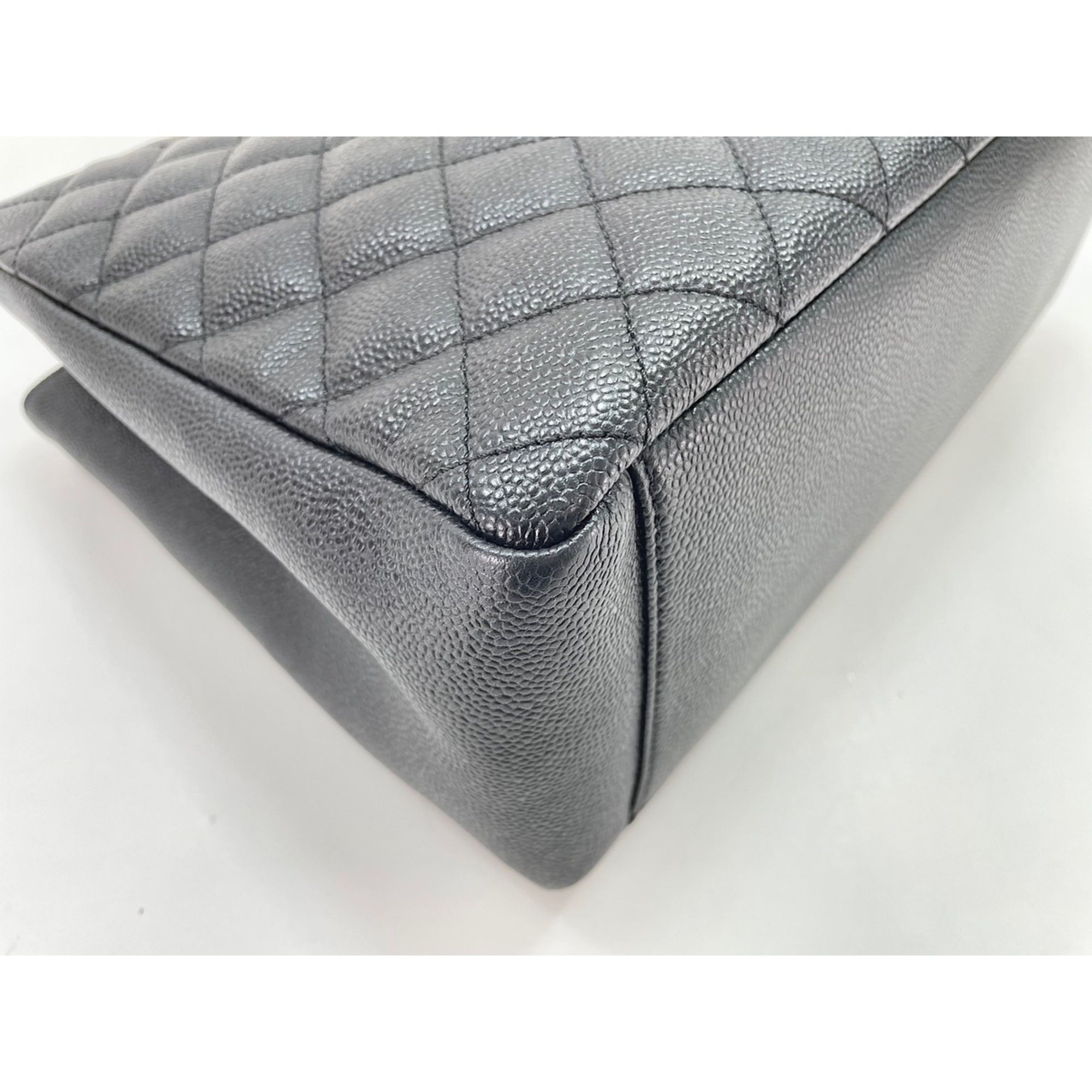 Chanel Black Tote Bag (Pre-Owned) - Chanel - Modalova